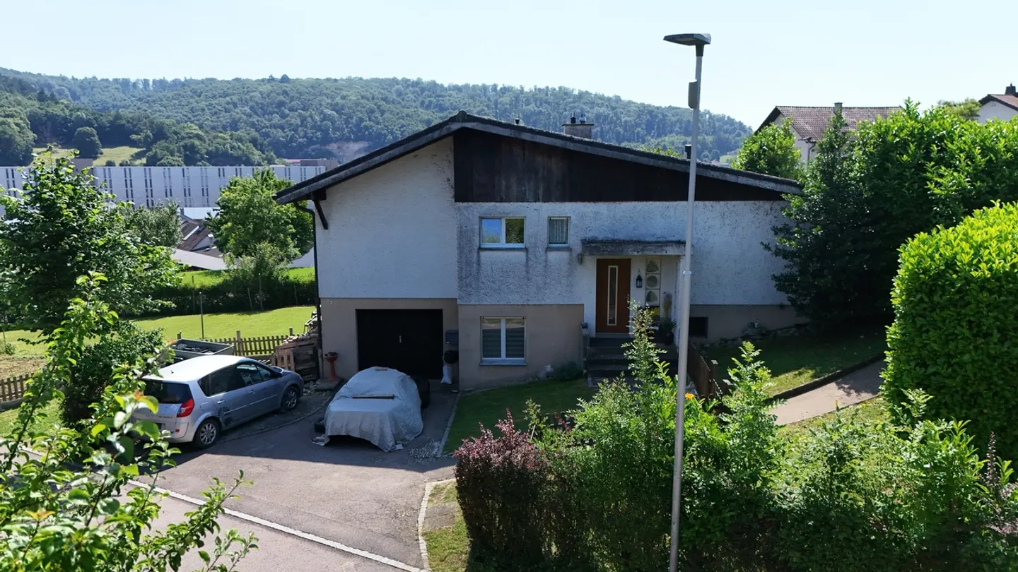 Schönes Familienhaus in ruhiger Lage - Foto 10 von 11