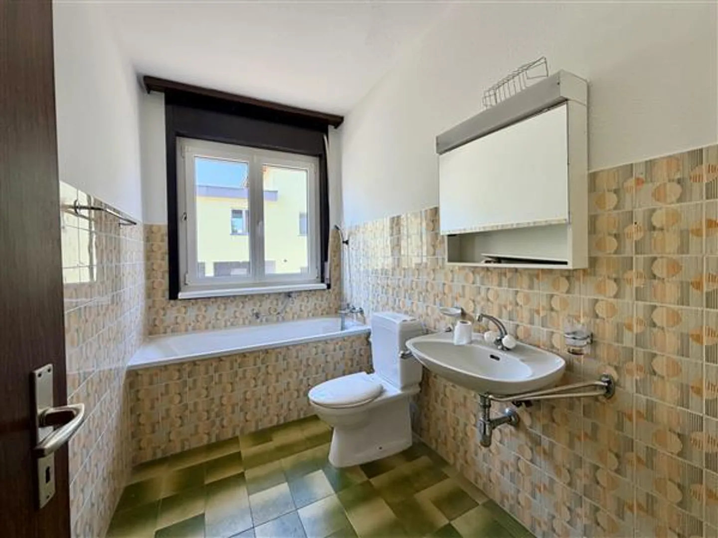 Stabio: 2.5-Room Apartment - Photo 5 of 5