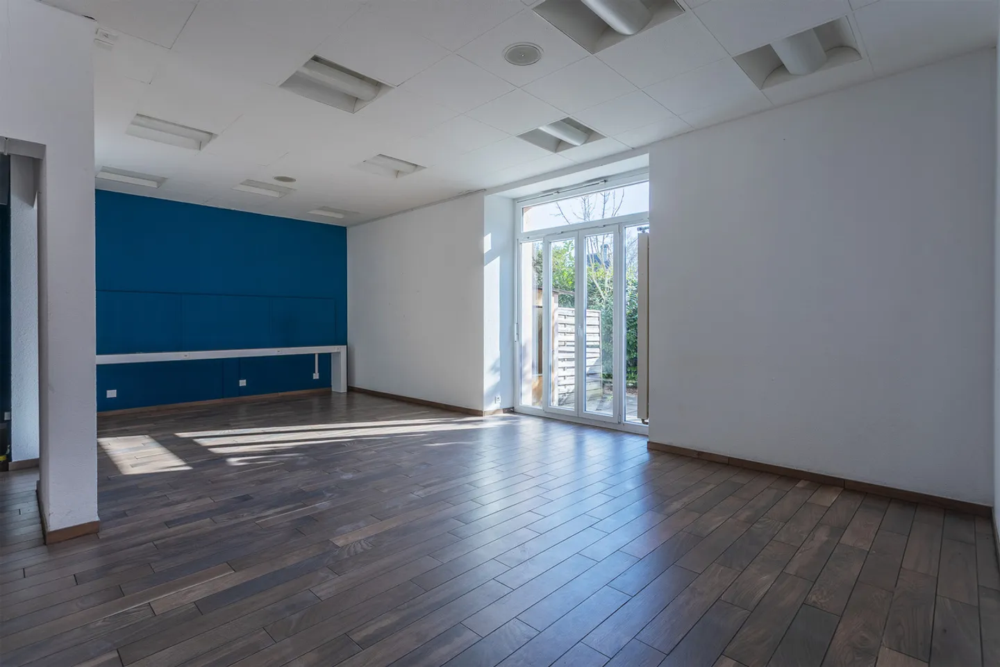 Immeuble mixte à vendre - Photo 3 sur 7
