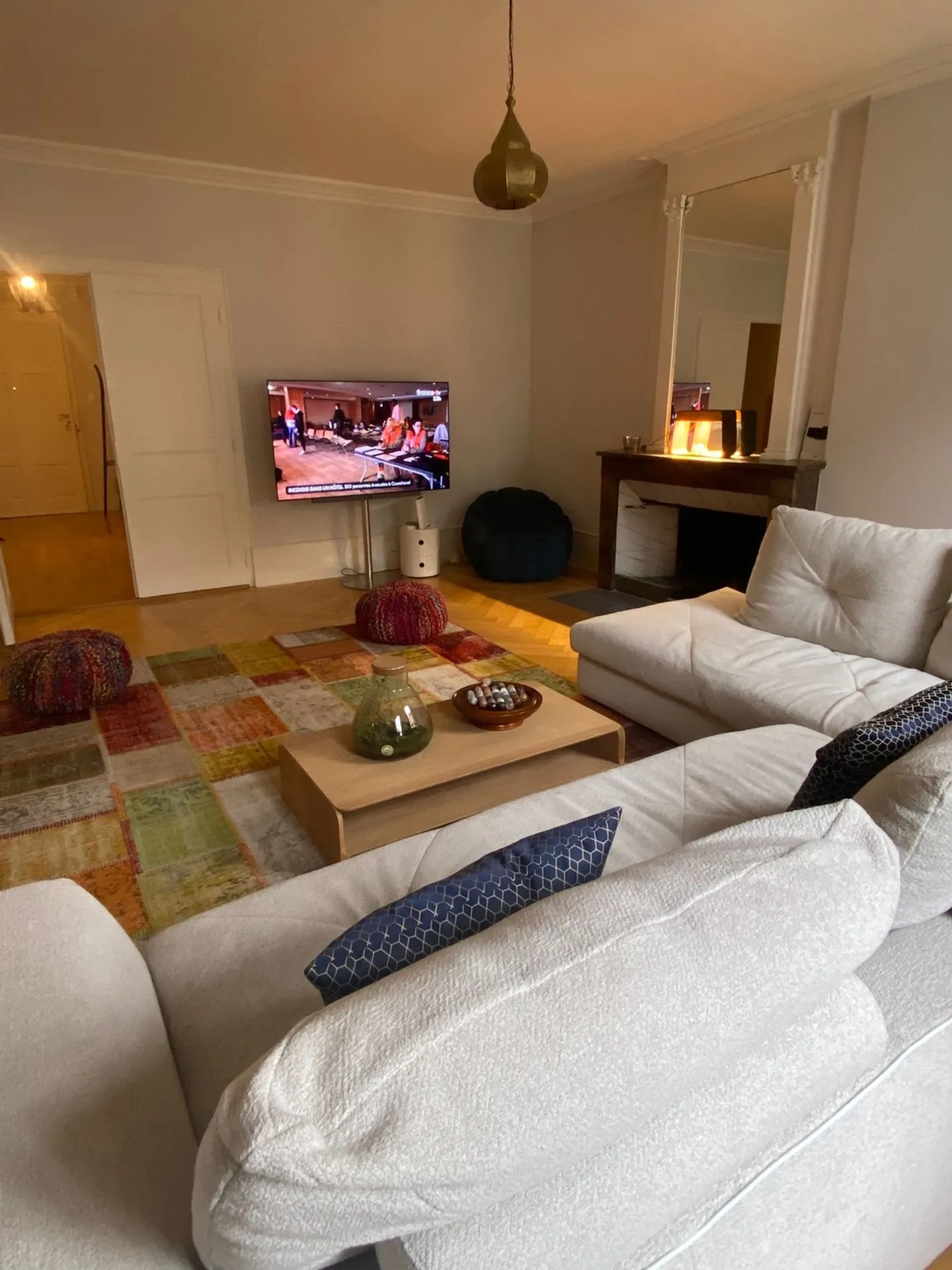 4½ ZIMMER WOHNUNG IN GENF - ZENTRUM, MÖBLIERT, BEFRISTET - Foto 2 von 9