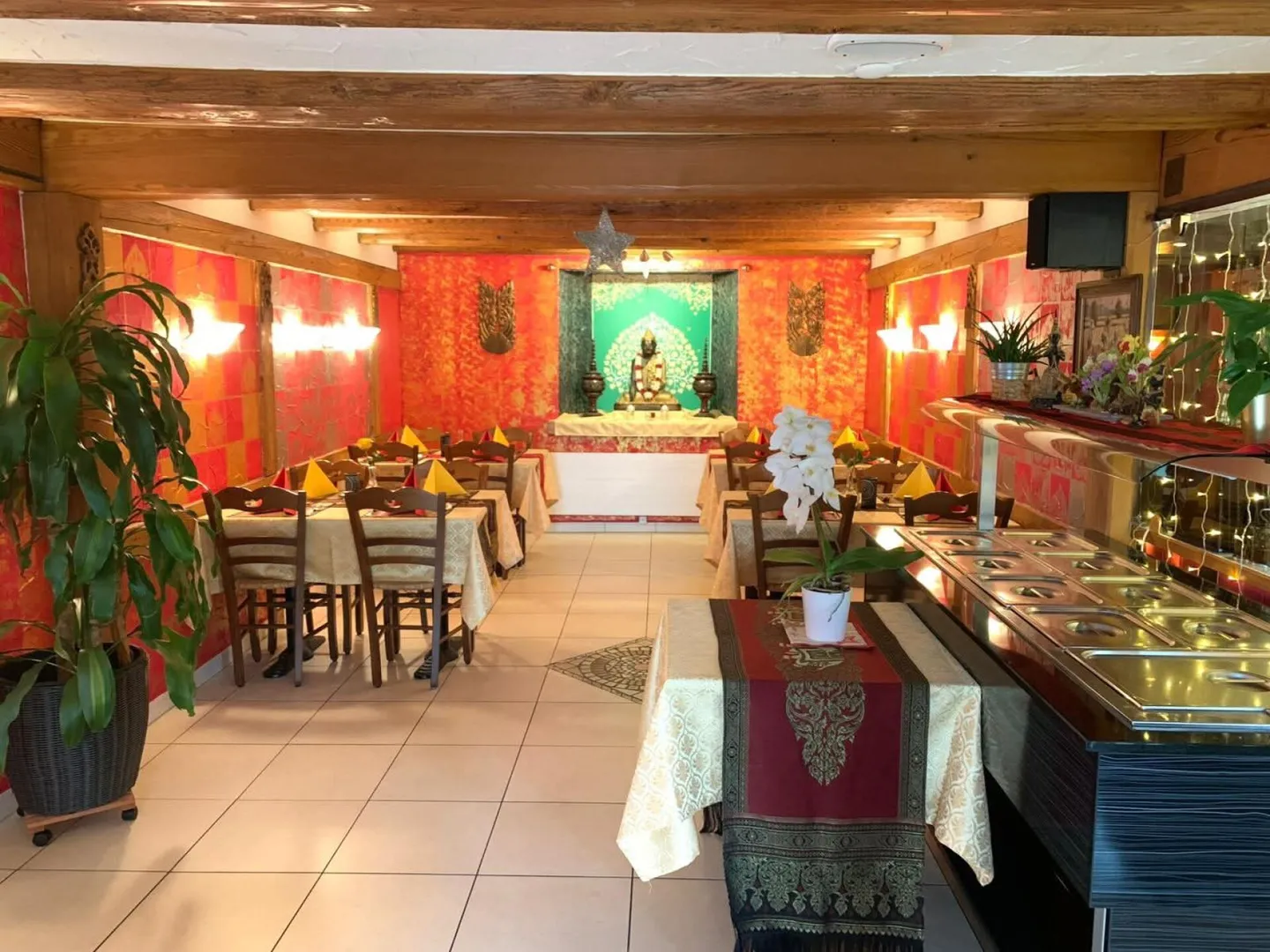 Asia Restaurant (bis 100 Sitzplätze) mit grosser Stammkundschaft - Foto 1 von 5