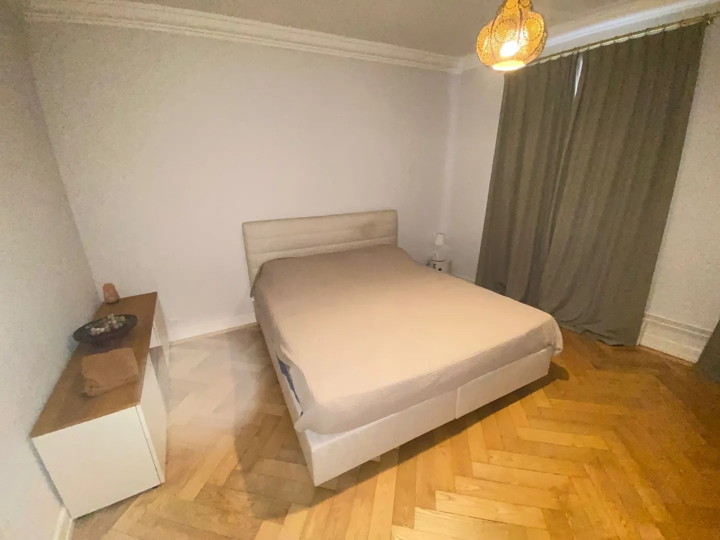 4½ ZIMMER WOHNUNG IN GENF - ZENTRUM, MÖBLIERT, BEFRISTET - Foto 6 von 9