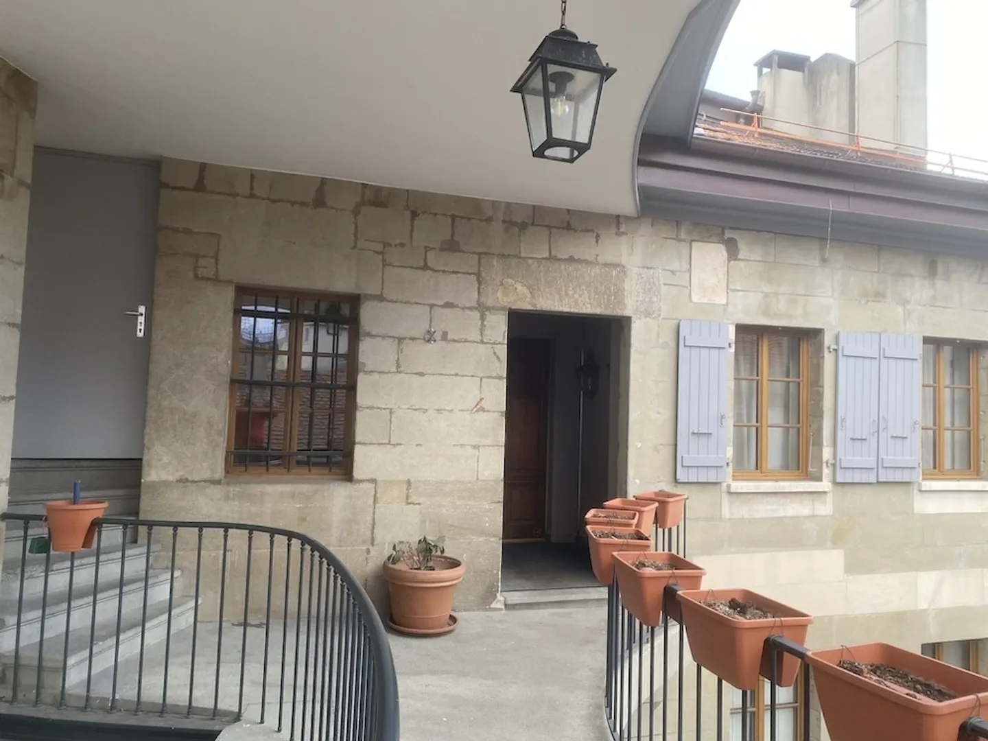 4½ ZIMMER WOHNUNG IN GENF - ZENTRUM, MÖBLIERT, BEFRISTET - Foto 8 von 9