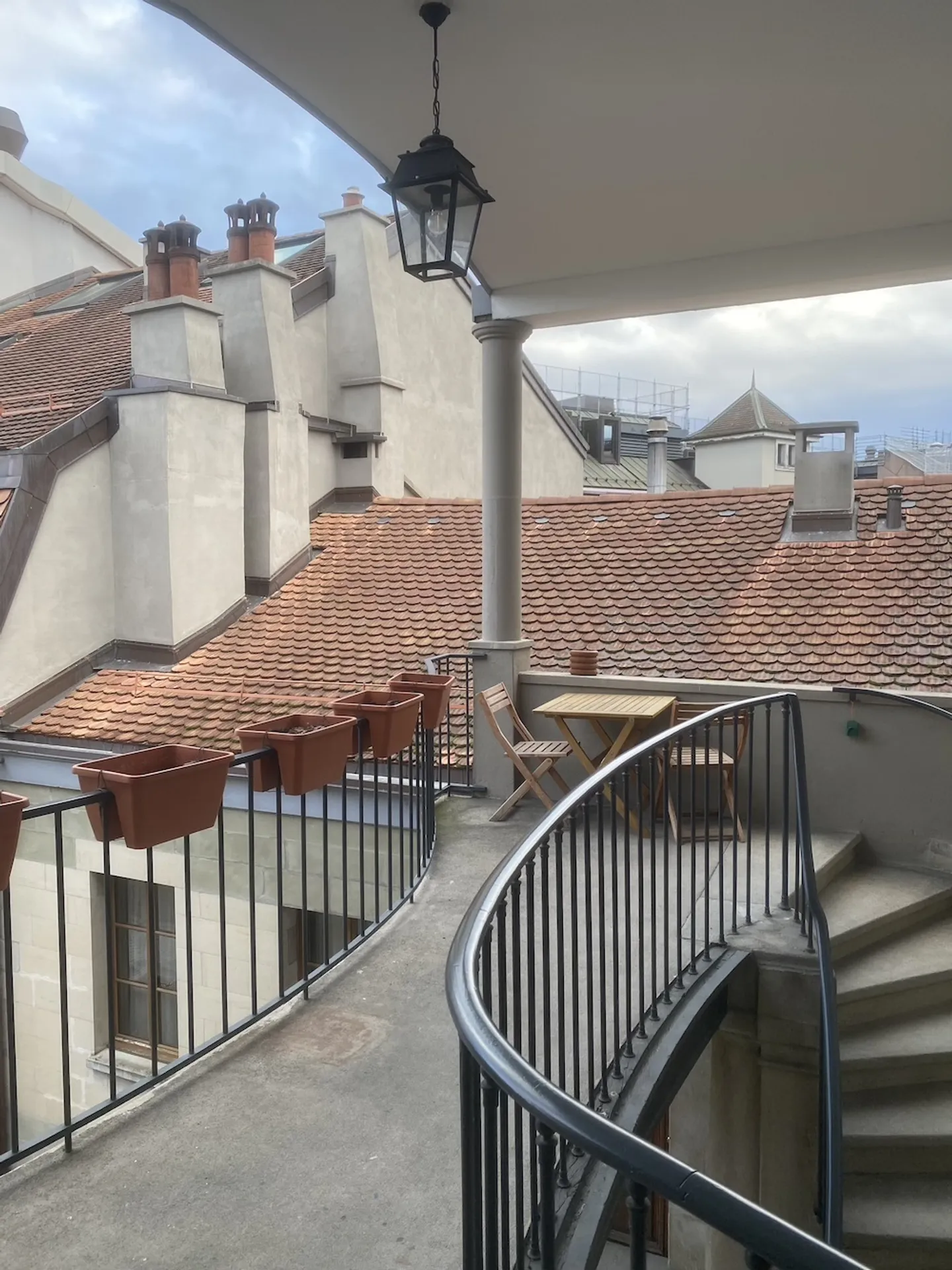 4½ ZIMMER WOHNUNG IN GENF - ZENTRUM, MÖBLIERT, BEFRISTET - Foto 9 von 9