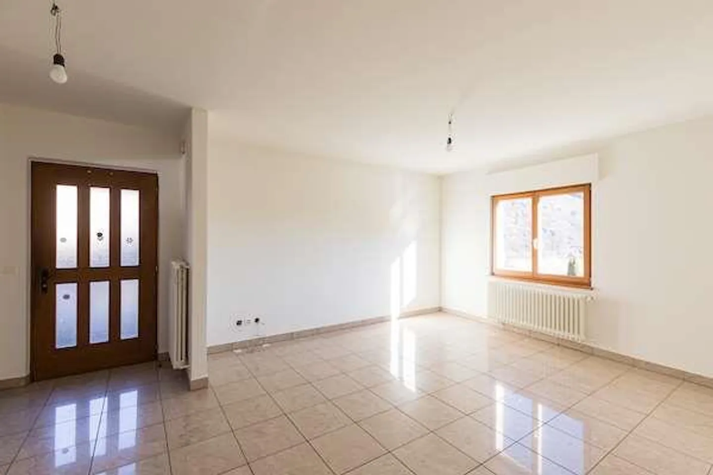 VIVRE DANS LE VERT - 3.5 PIÈCES À SIGIRINO - Photo 6 sur 13