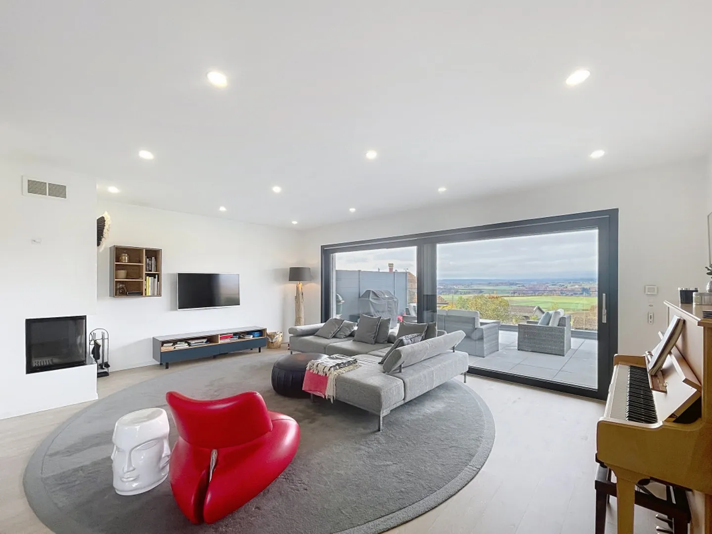 Semi-Detached Villa in Bournens - 230 m2 over 3 levels - Photo 2 of 20