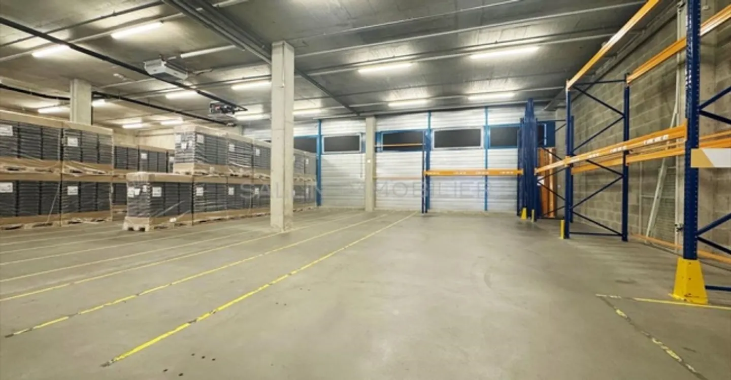 Storage space for rent - Photo 8 of 13