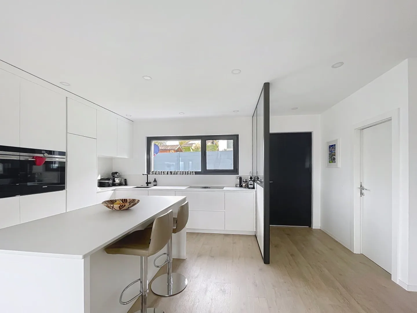 Semi-Detached Villa in Bournens - 230 m2 over 3 levels - Photo 4 of 20