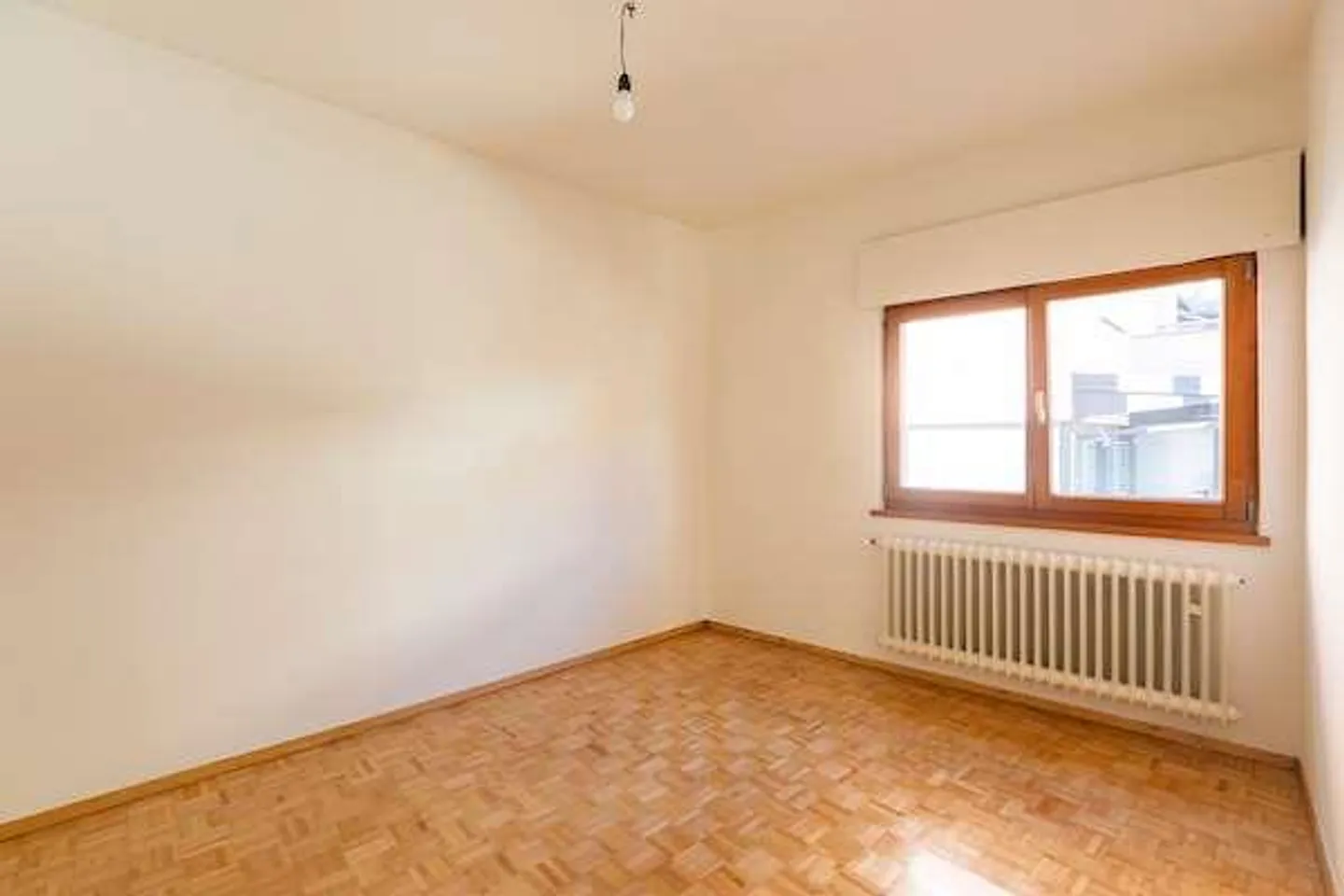 VIVRE DANS LE VERT - 3.5 PIÈCES À SIGIRINO - Photo 13 sur 13