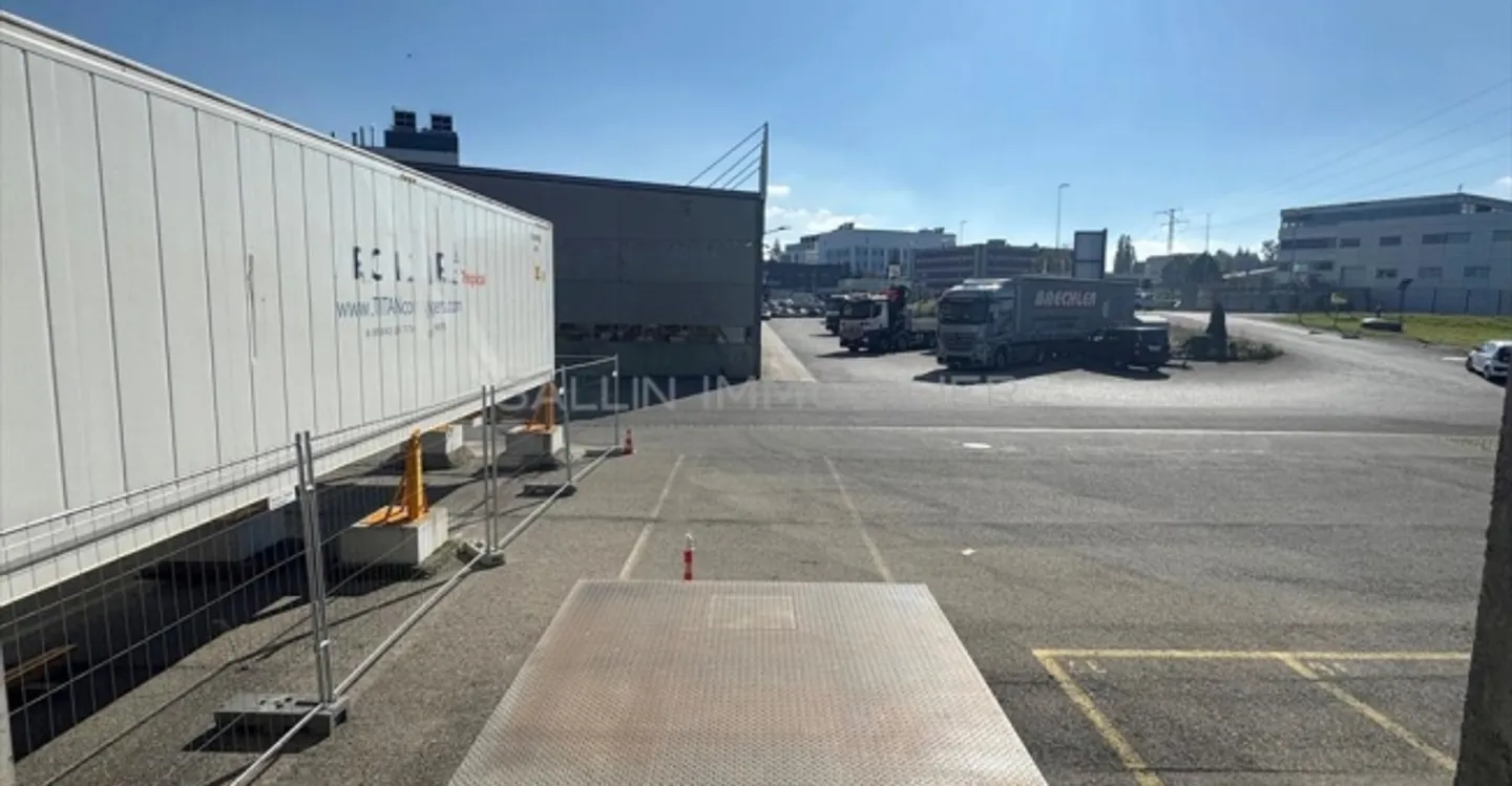 Storage space for rent - Photo 7 of 13