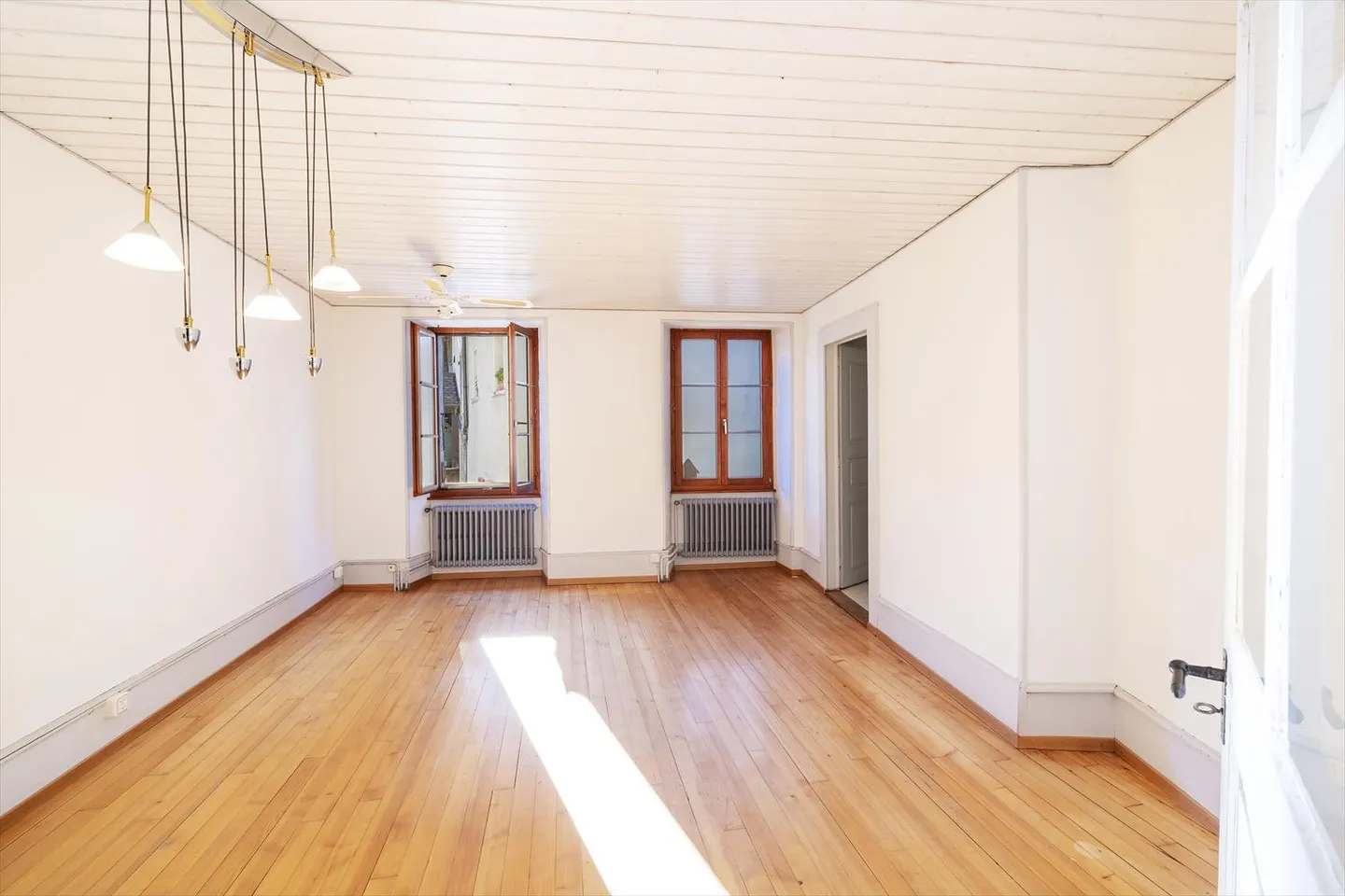 Maison contiguë 4.5 pièces - Photo 8 sur 11