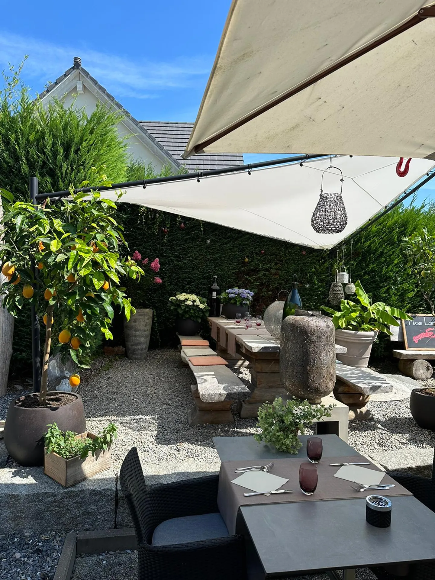 Incantevole casa plurifamiliare con parte commerciale a Röschenz - Foto 15 di 17