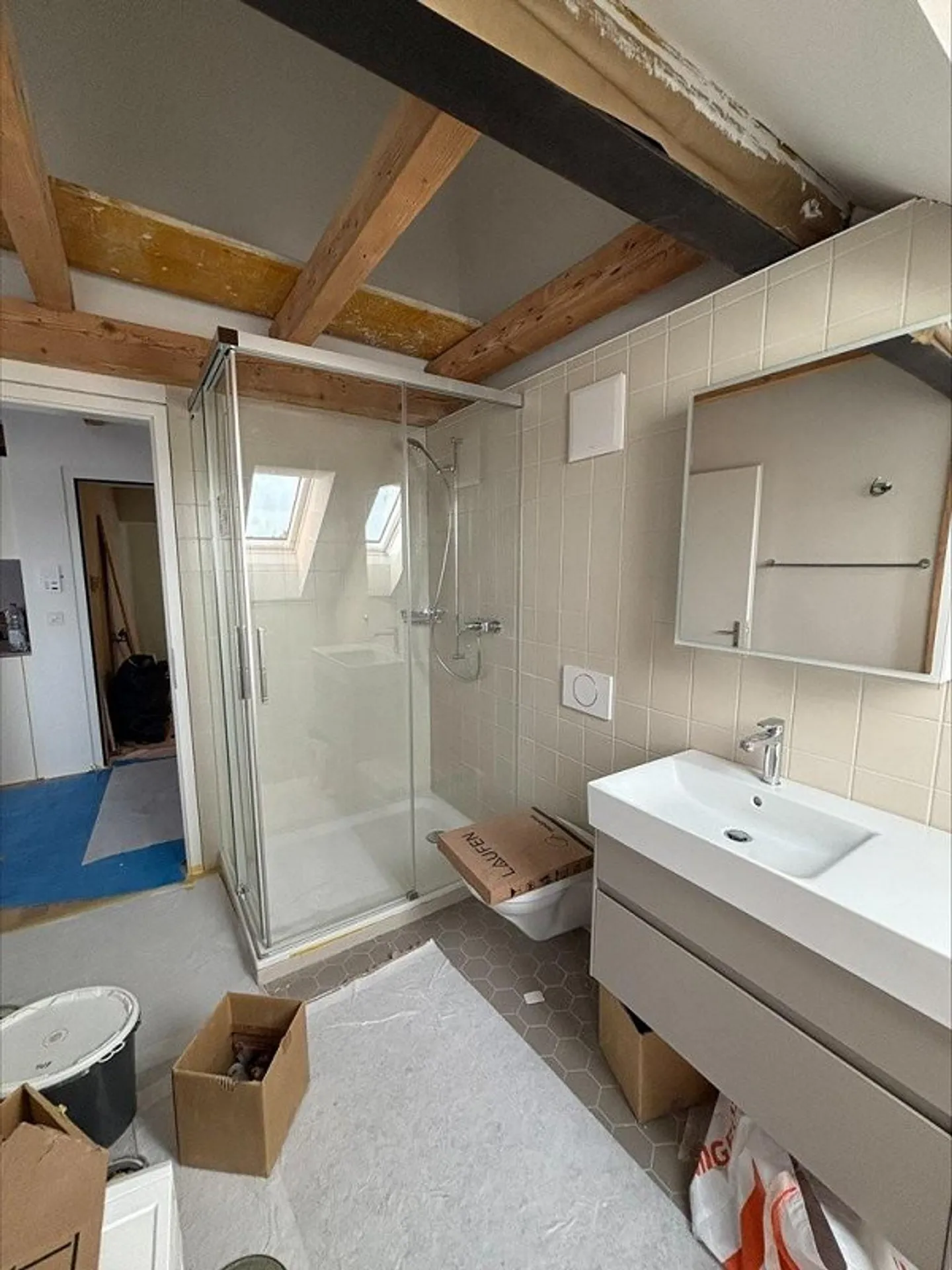 Freshly renovated gem in the popular Länggass district - Photo 3 of 10