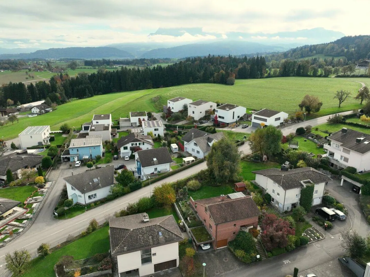 Charmantes Freistehendes Haus - Foto 9 von 10