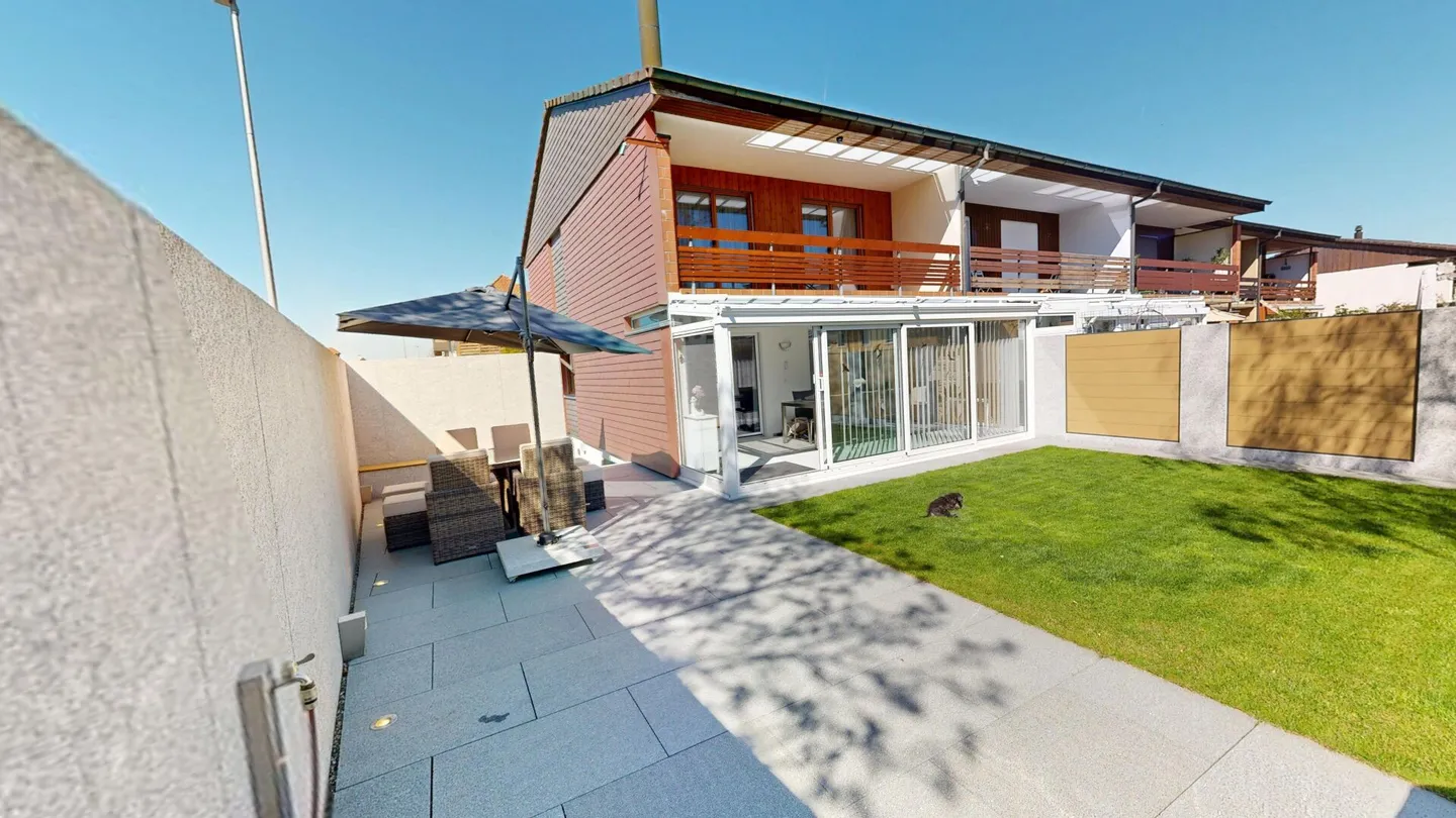 Charming Family Home with Garden - Photo 1 of 20