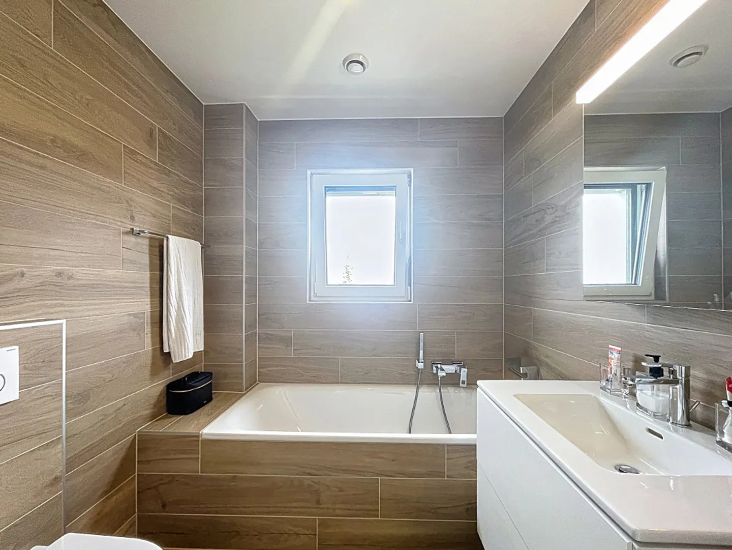 Semi-Detached Villa in Bournens - 230 m2 over 3 levels - Photo 20 of 20