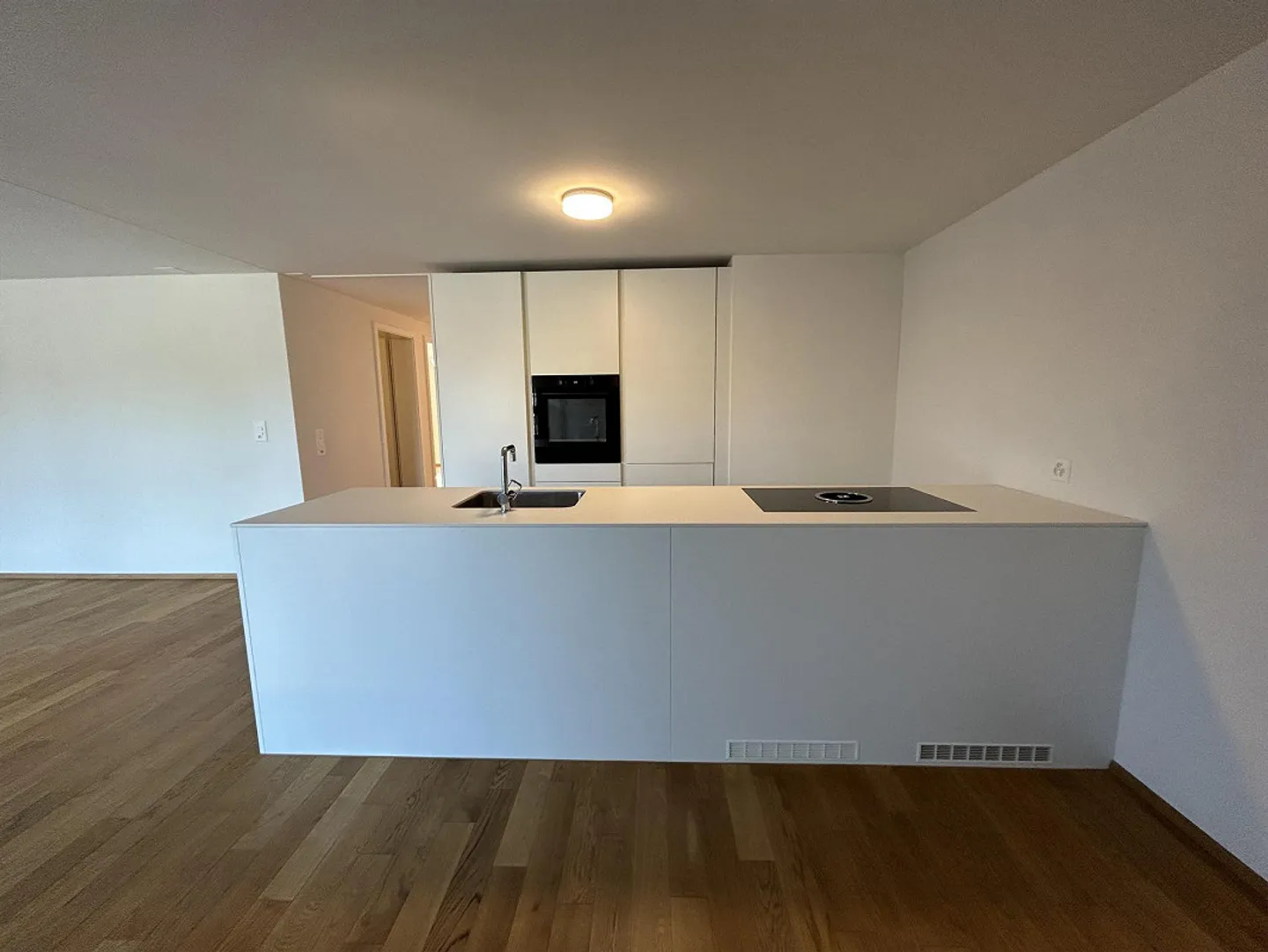 Bella appartamento di 3½ stanze con terrazza a Grossöchstetten - Foto 4 di 9