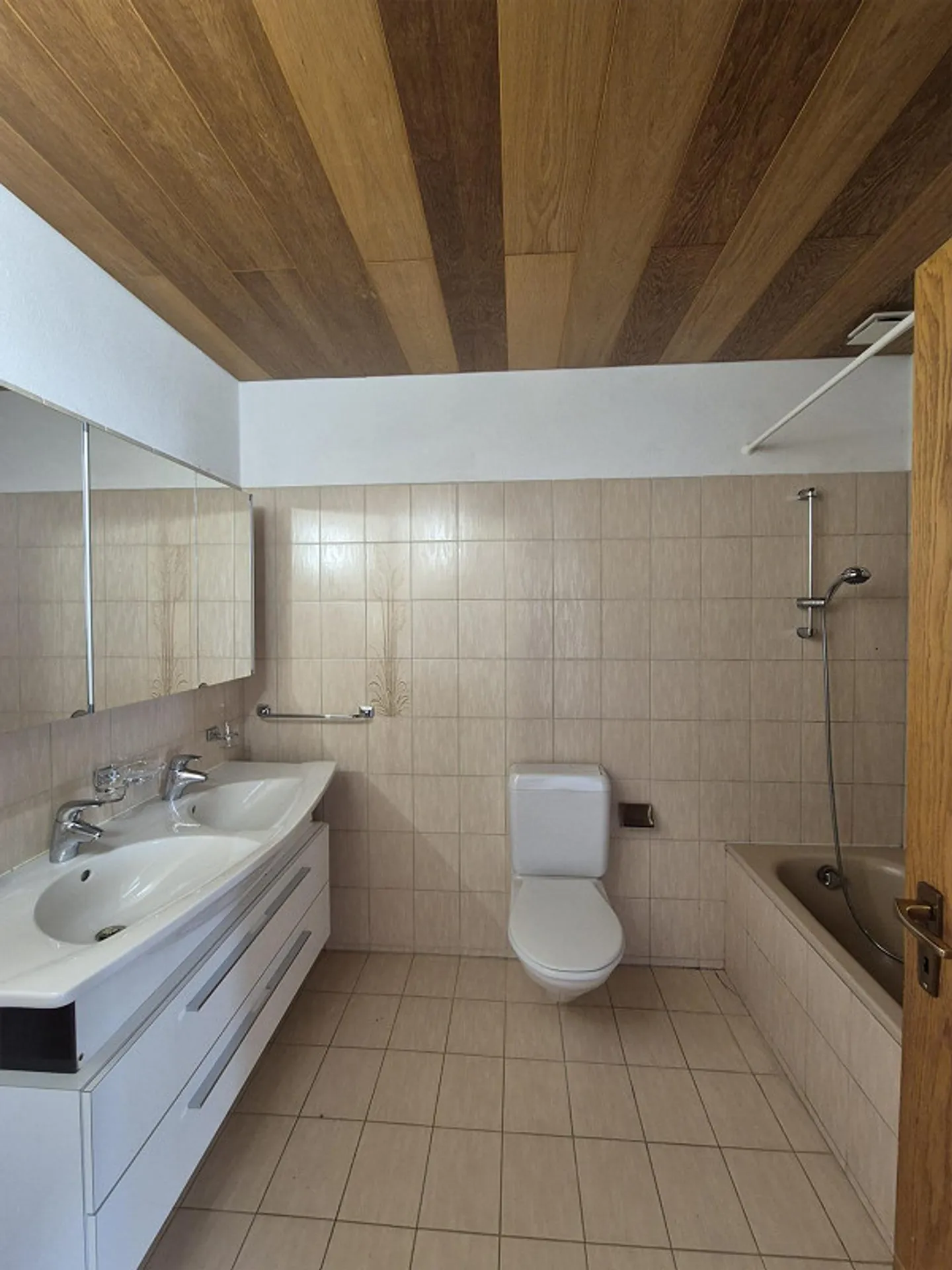 Profitez de la vue sur la ville - Photo 8 sur 12