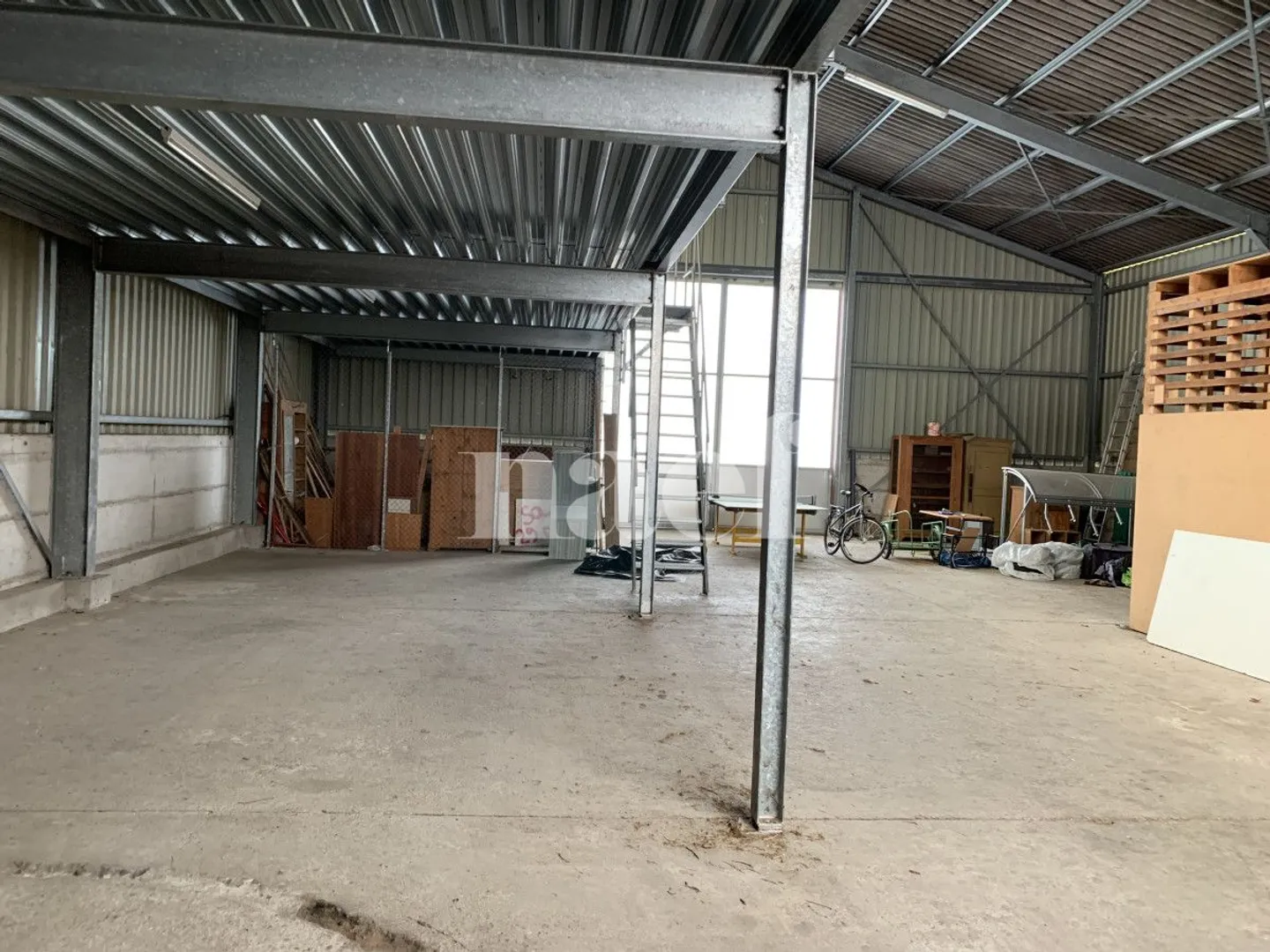 Lager - Foto 1 von 2