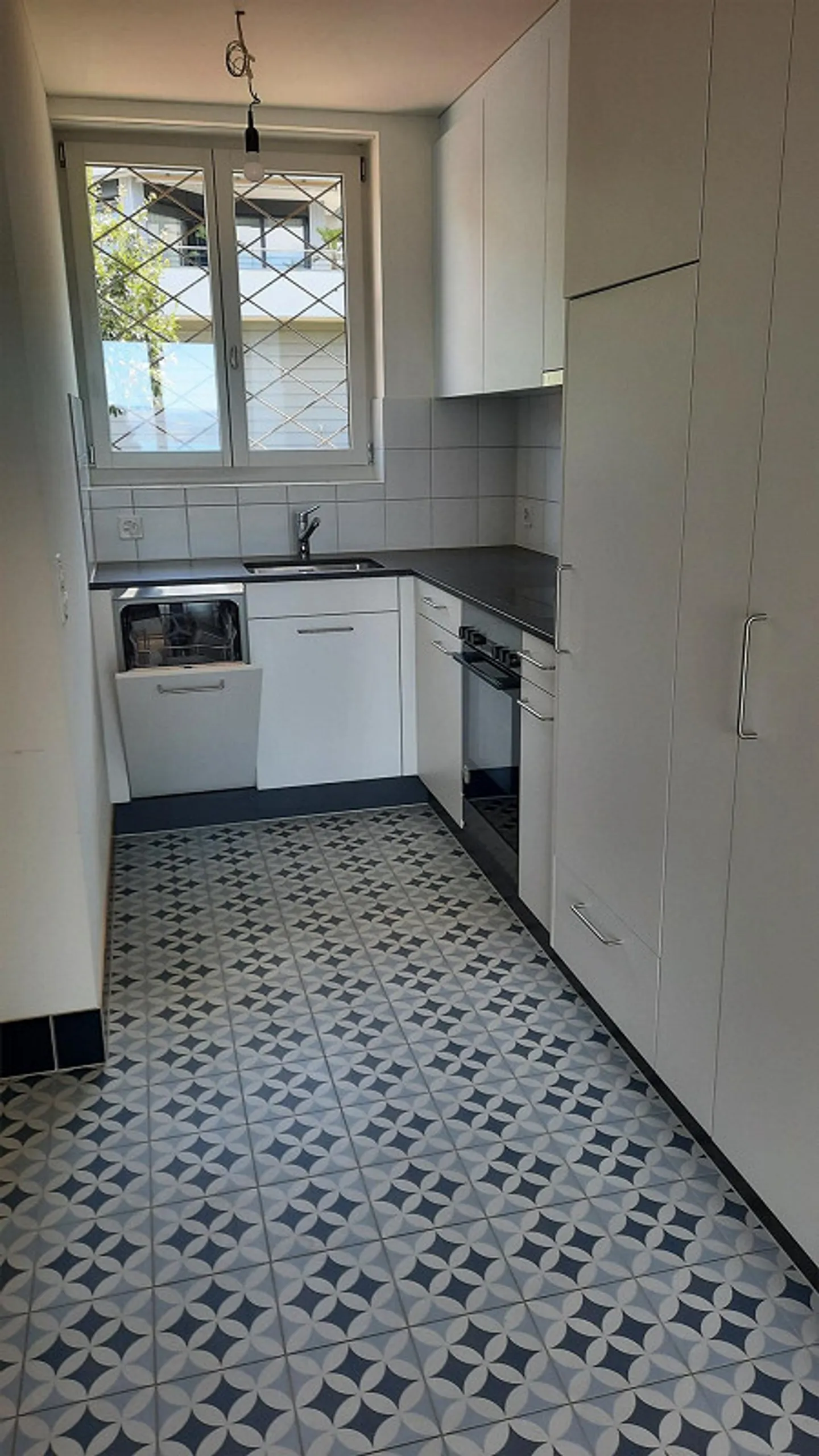Schmucke Wohnung in Zug - Foto 6 von 8
