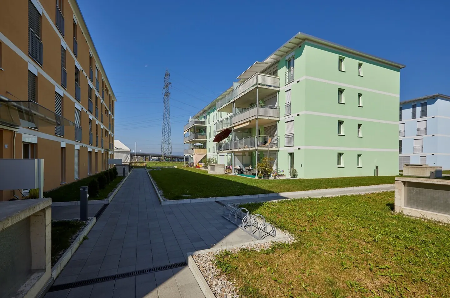 Modernes 4,5-Zimmer-Apartment in Kerzers - Foto 1 von 12