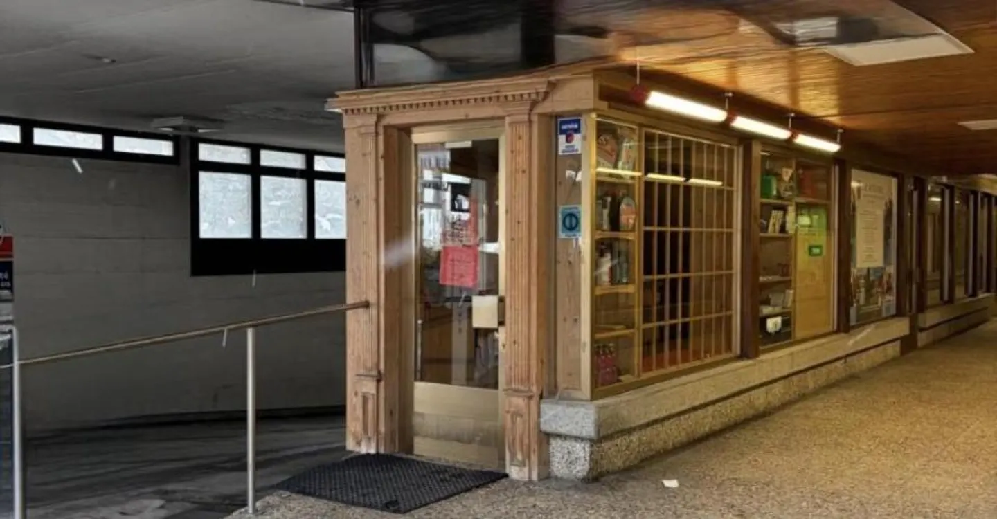 Gewerbefläche im Zentrum von Crans - Foto 1 von 3
