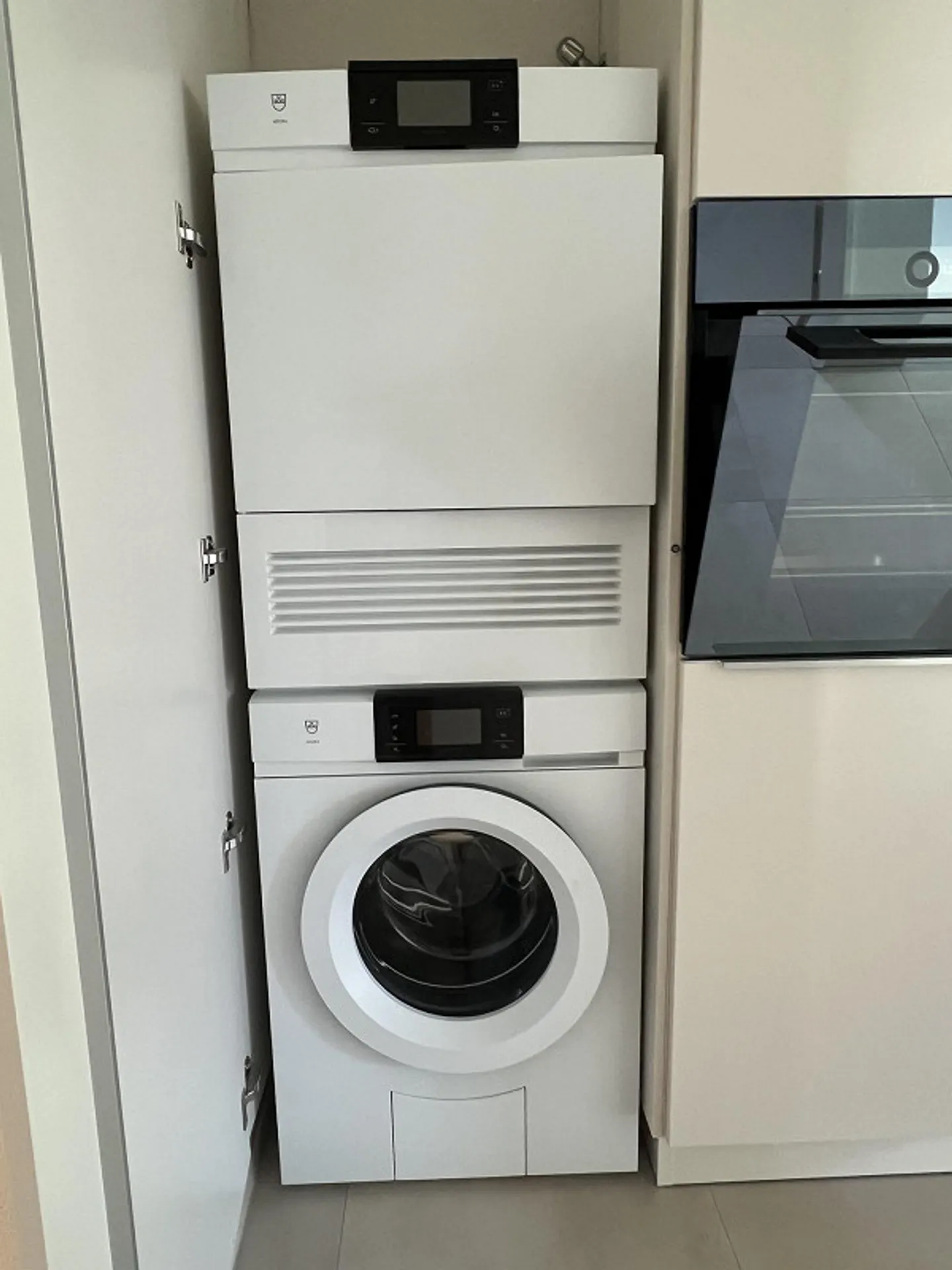 Appartamento nuovo moderno e centrale - Foto 5 di 10