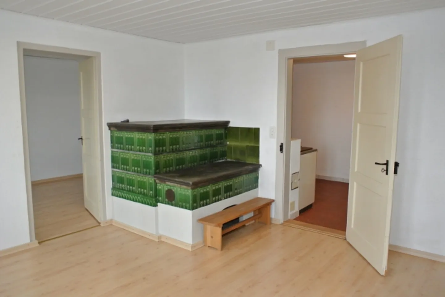 Residential building for sale - Photo 7 of 12