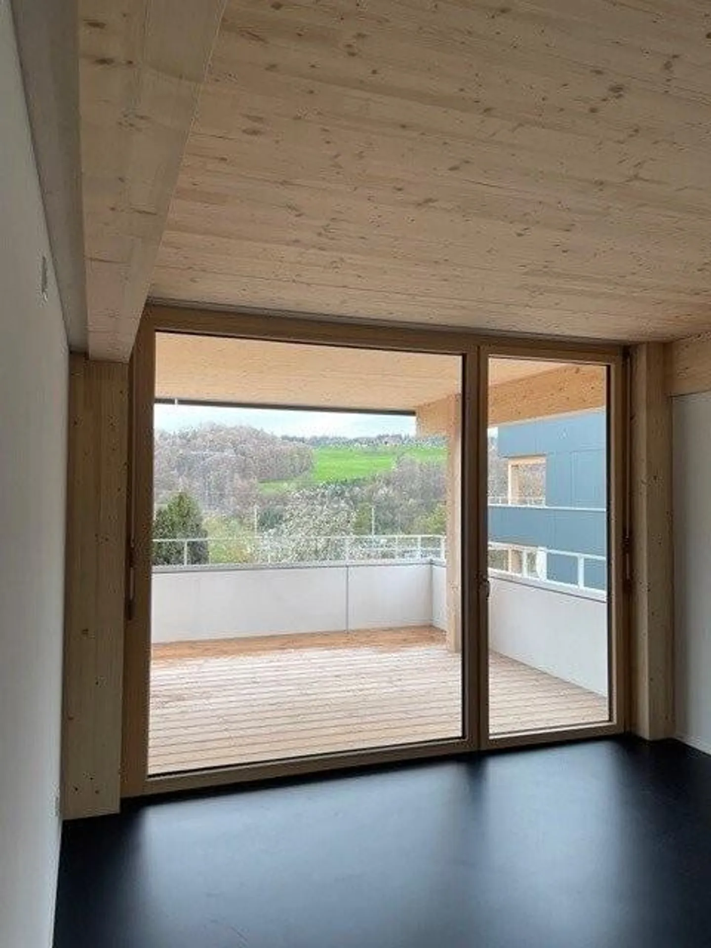 Modernes Apartment in Birmensdorf - Foto 3 von 7