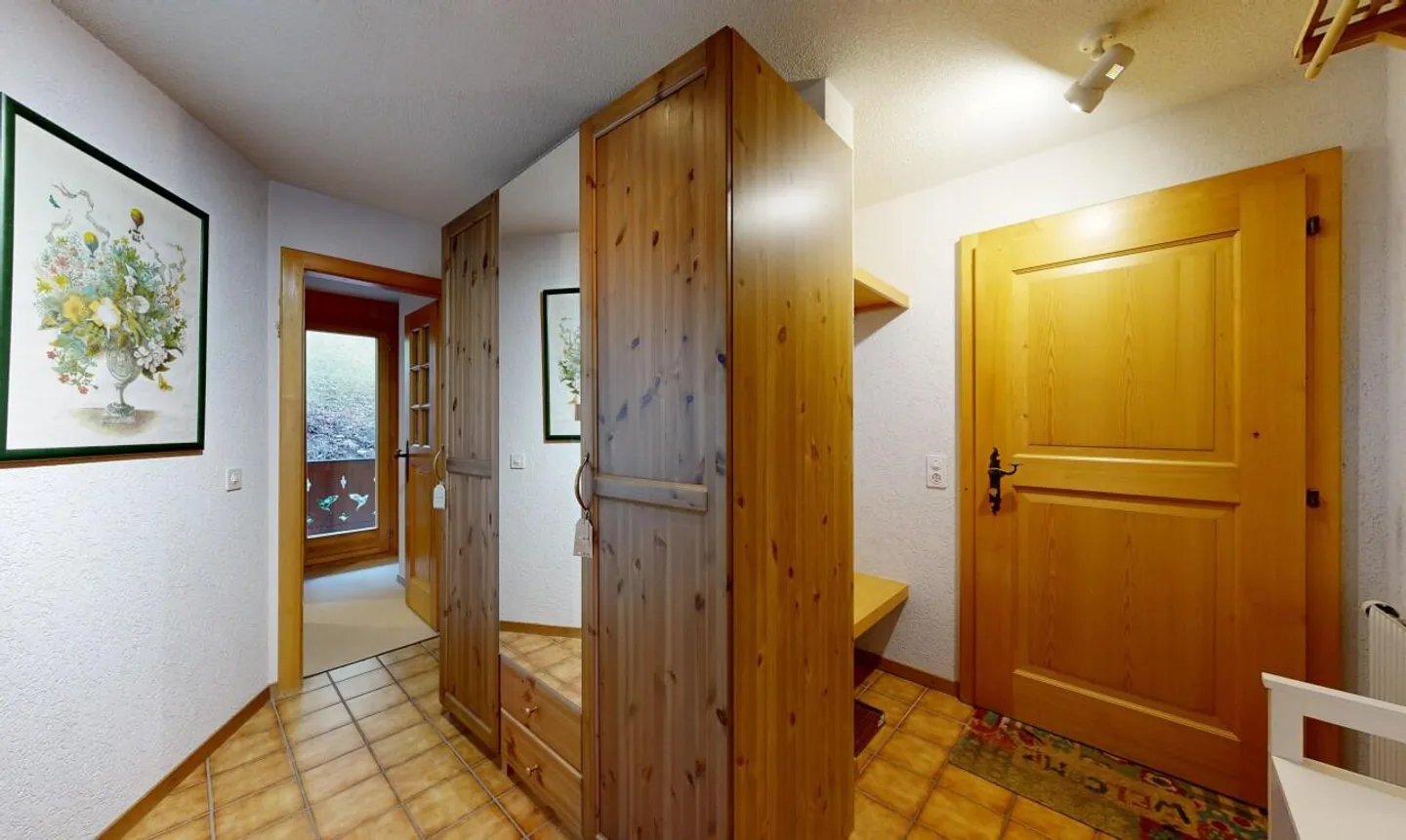 3.5-room apartment with mountain view and close to cable car - Photo 8 of 13