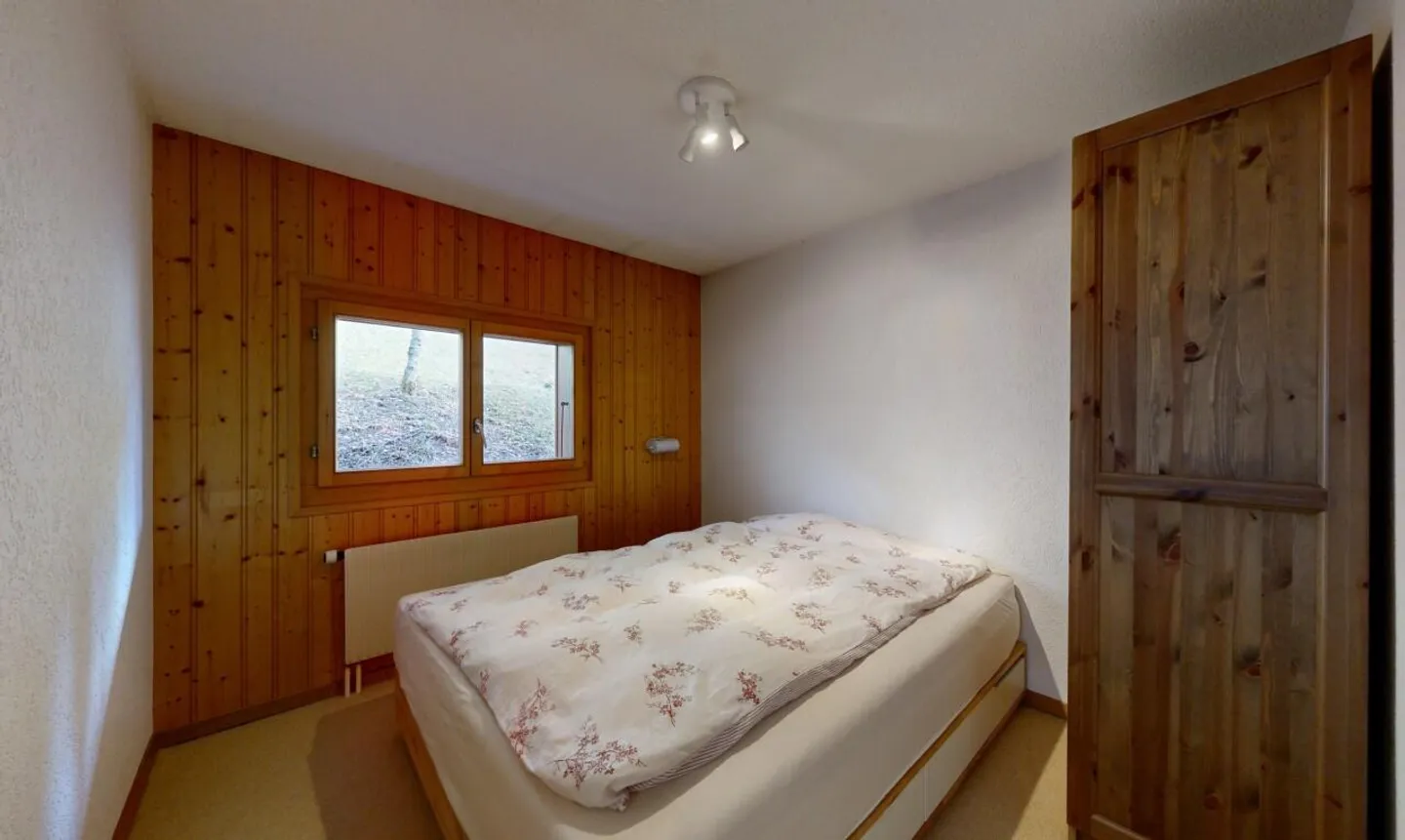 3.5-room apartment with mountain view and close to cable car - Photo 12 of 13