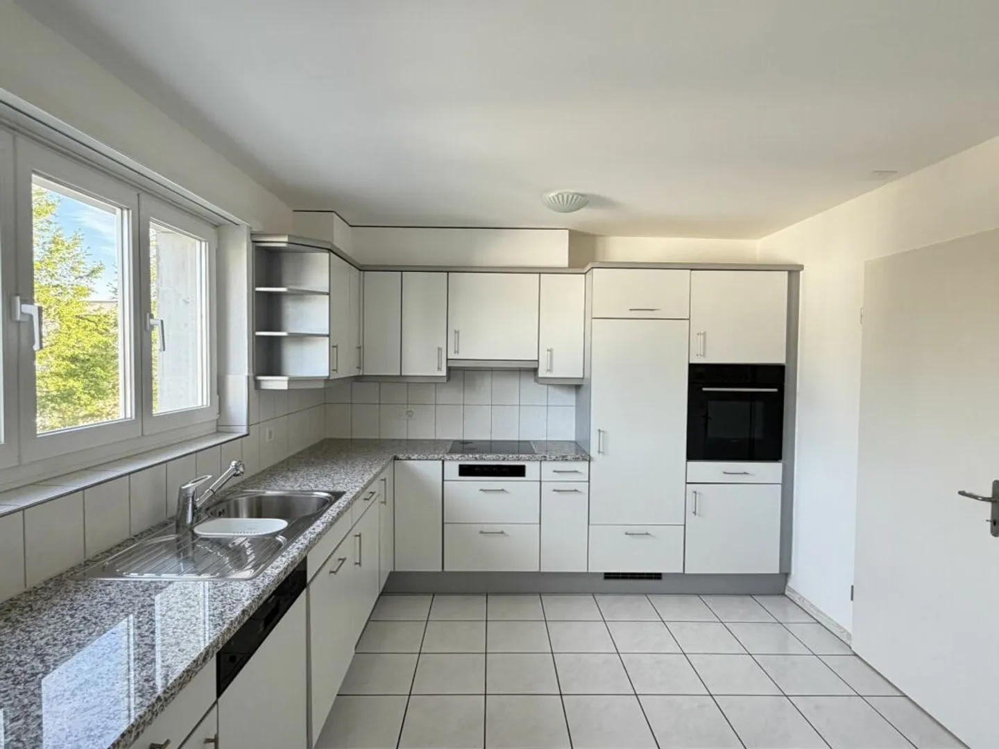 Appartement 3.5 pièces à proximité immédiate de la gare - Photo 4 sur 9