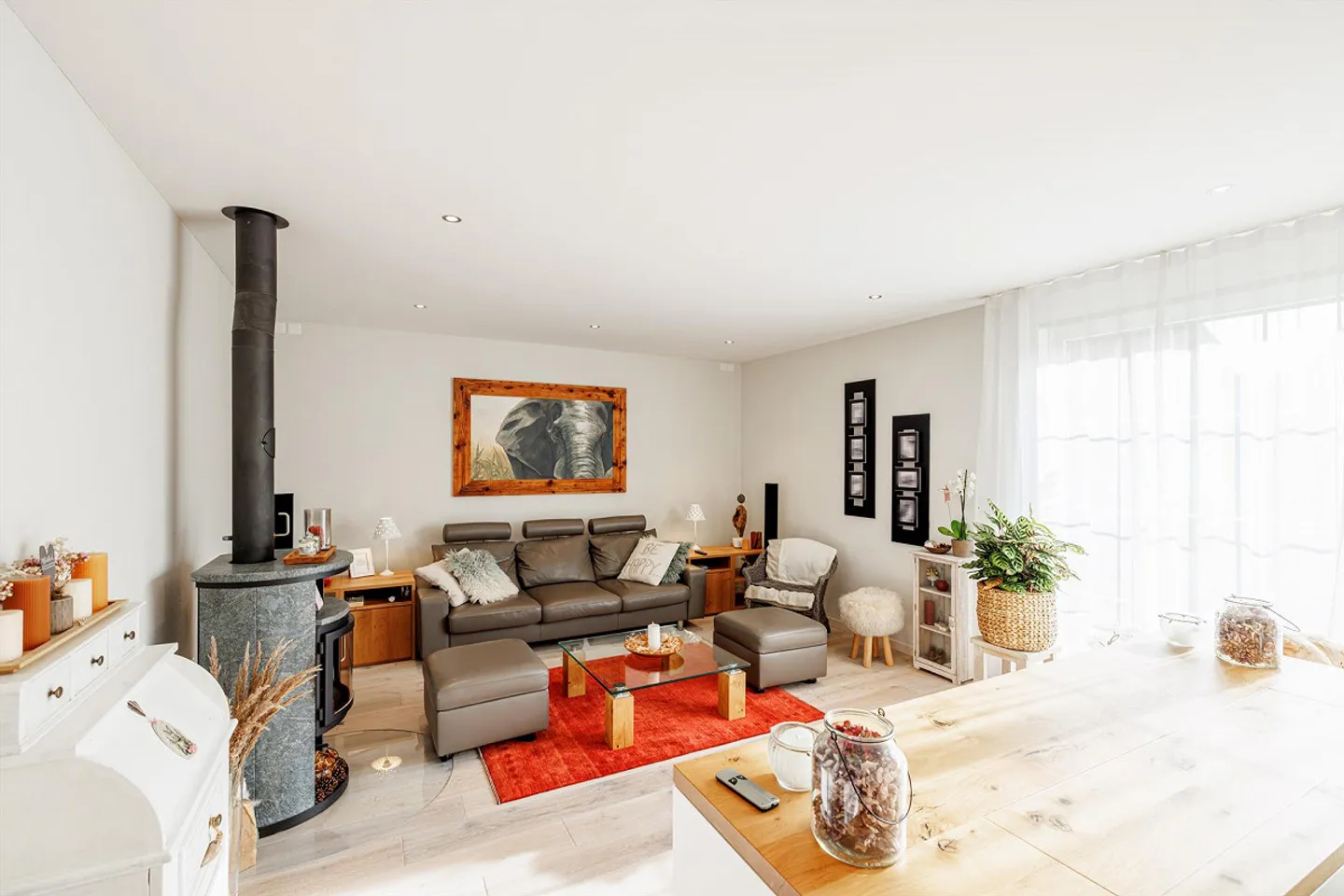 Casa spaziosa in una posizione adatta alle famiglie - Foto 4 di 11