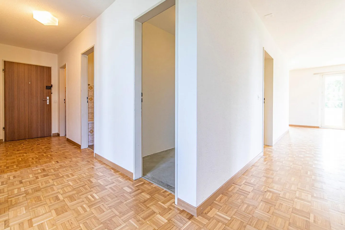 Recherche de locataire, appartement de 3,5 pièces à Suhr - Photo 5 sur 11