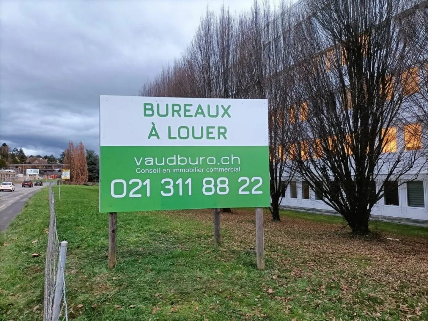 550 m² Büros sofort in Renens zu vermieten, ausgezeichnete Zustand & Miete! - Foto 7 von 8