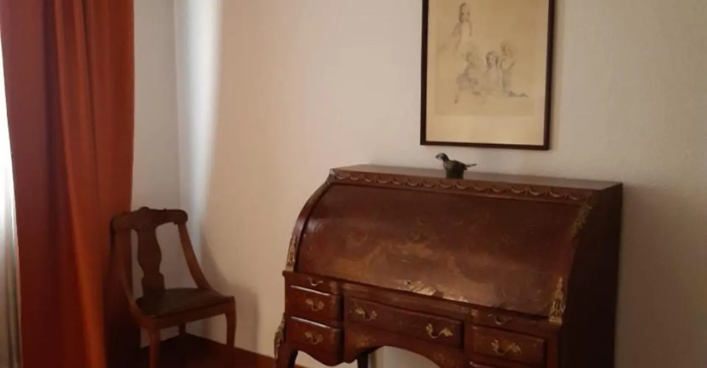 Charmante 2,5-Zimmer-Wohnung mit Balkon in Agno - Foto 4 von 6