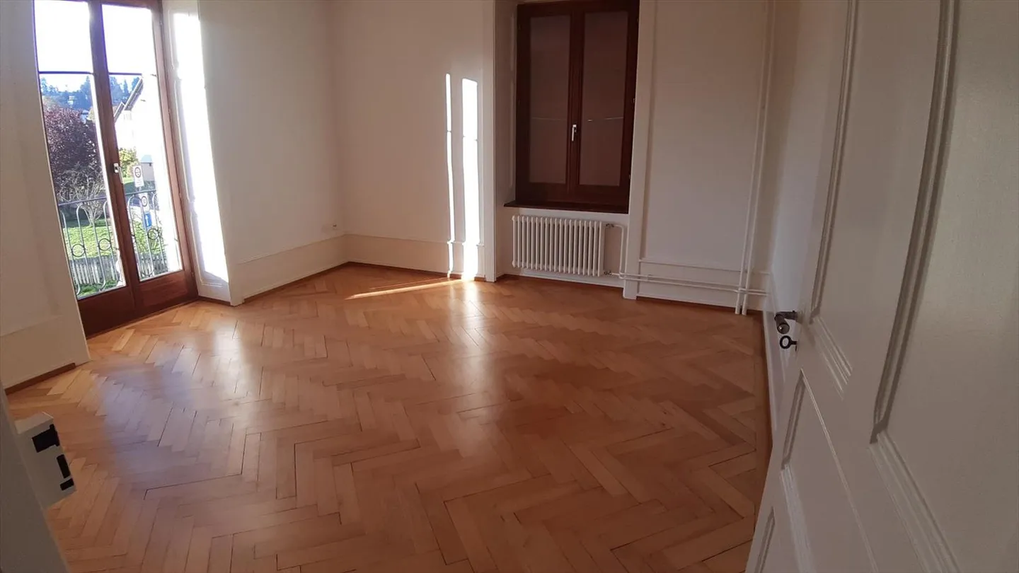 Appartement à louer - Photo 3 sur 9