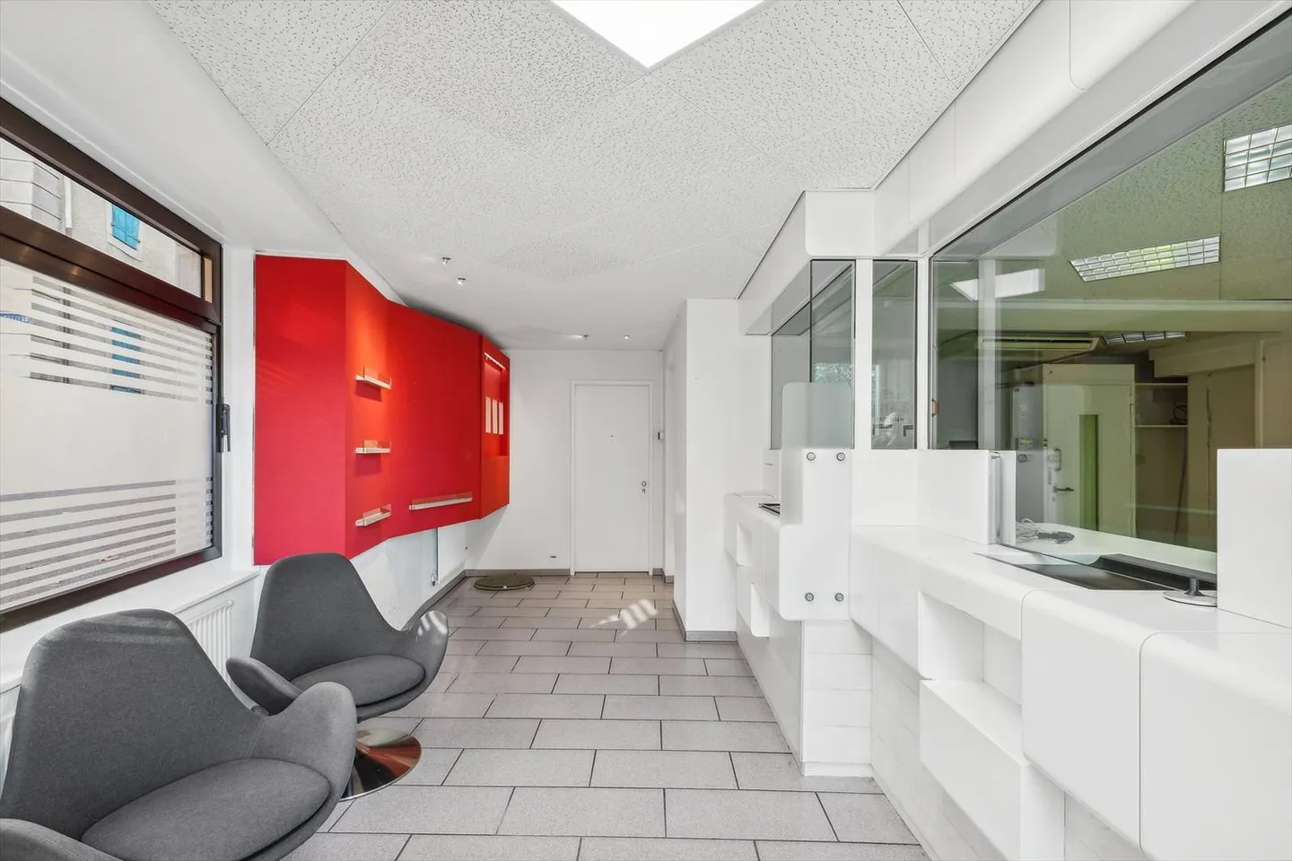 Edificio misto 9 stanze - Foto 4 di 13