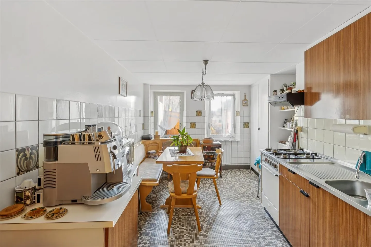 Edificio misto 9 stanze - Foto 9 di 13