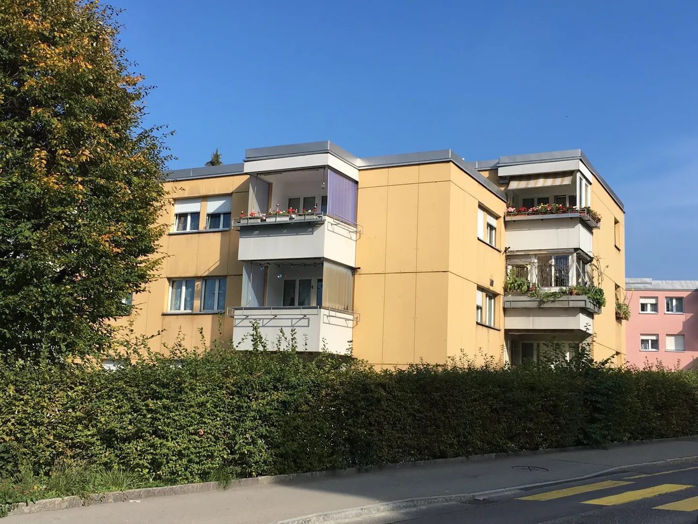 Appartamento 4 locali a buon mercato in una posizione centrale privilegiata - Foto 1 di 6