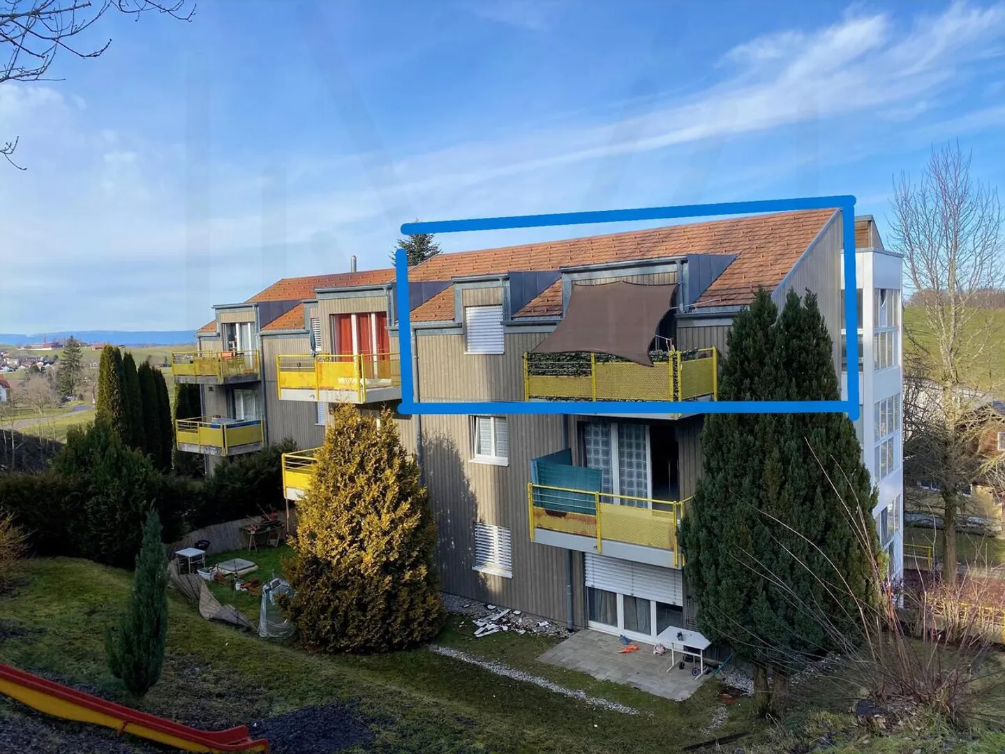 Dernier étage, appartement 4,5 pièces pour rendement locatif - Photo 2 of 10