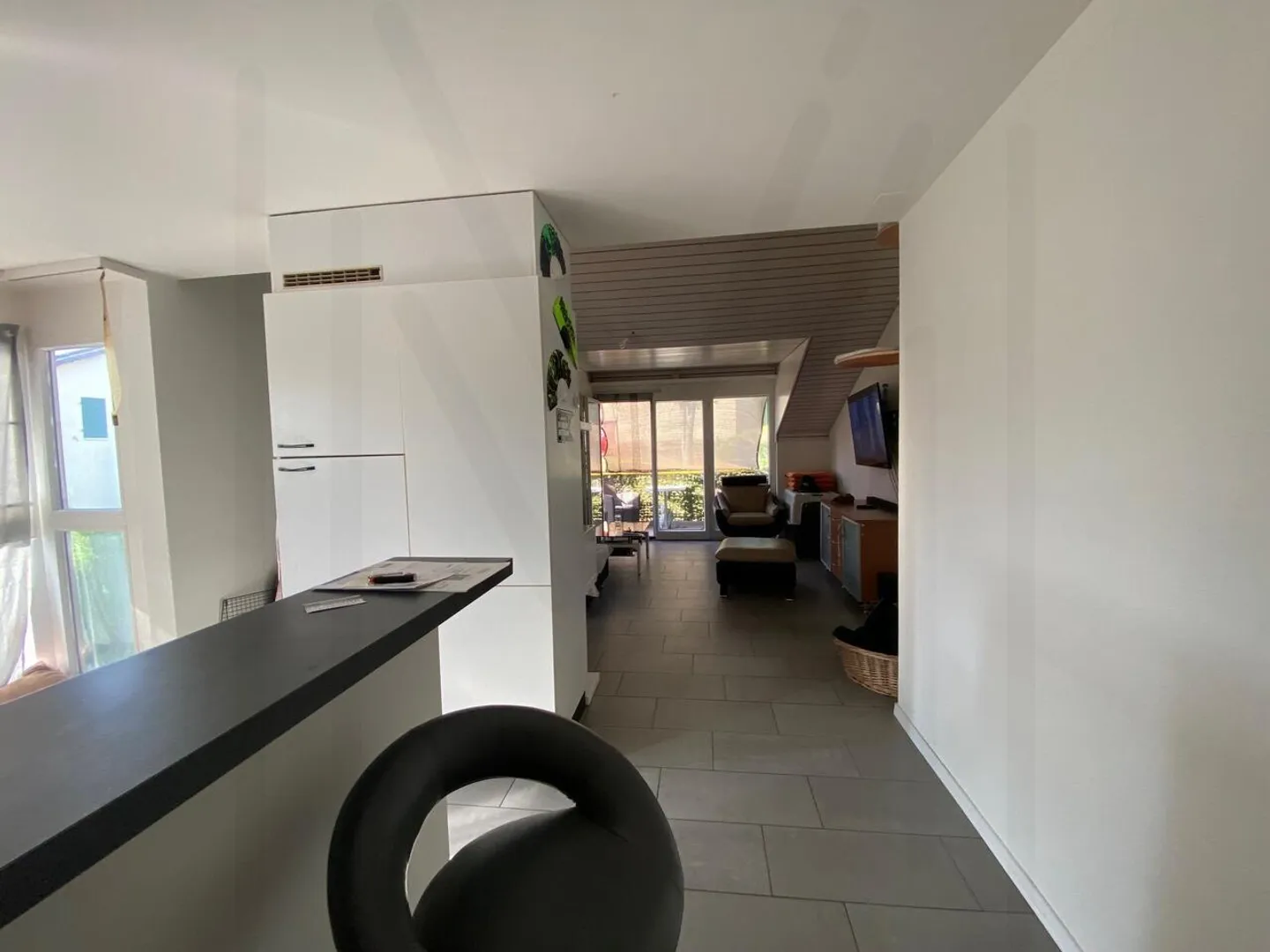 Dernier étage, appartement 4,5 pièces pour rendement locatif - Photo 5 of 10