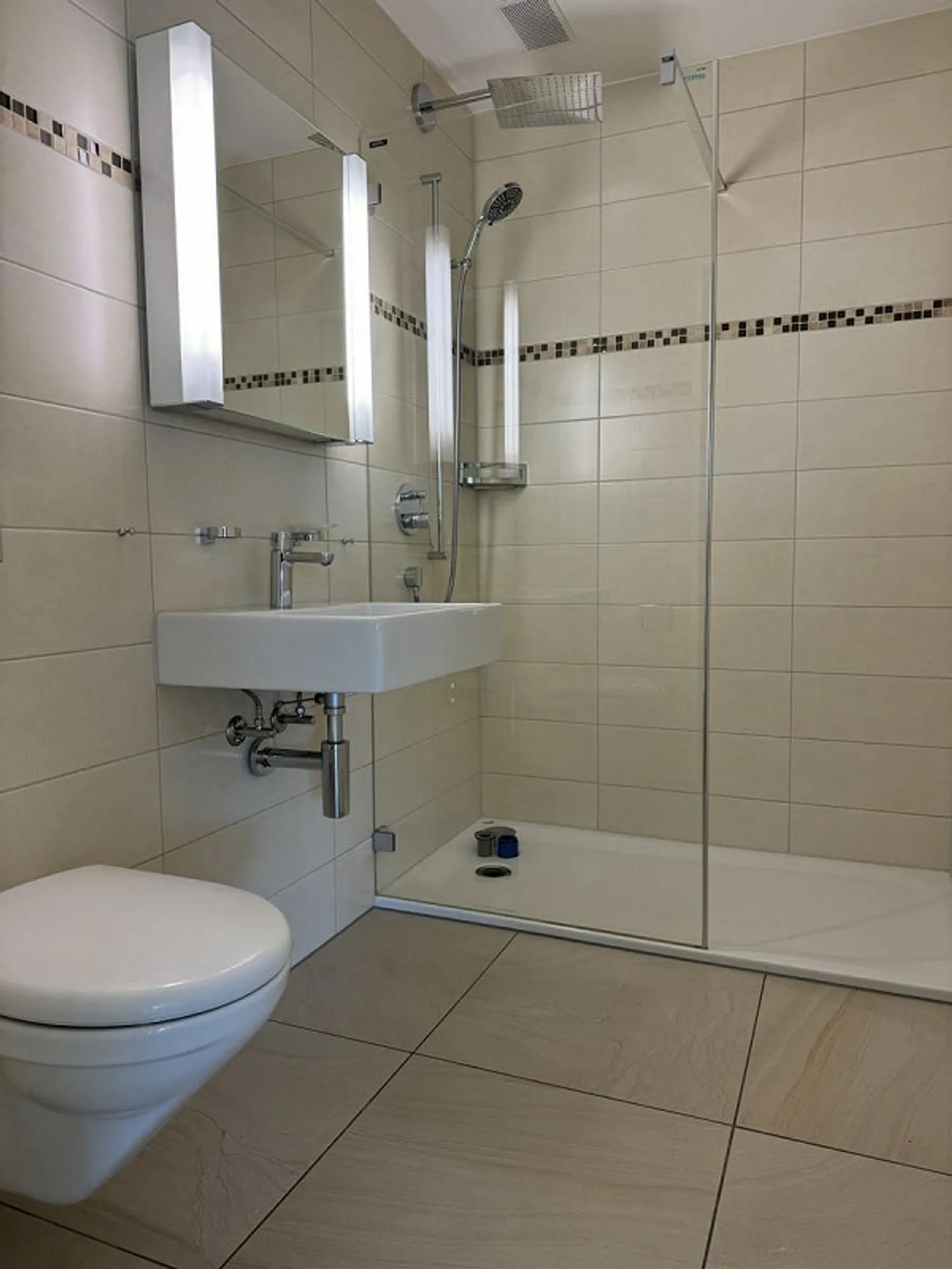 Appartamento in vendita - Foto 10 di 14