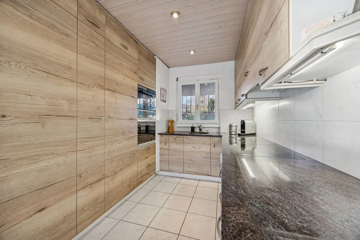 Maison individuelle de 4,5 pièces dans un emplacement familial - Photo 3 sur 13