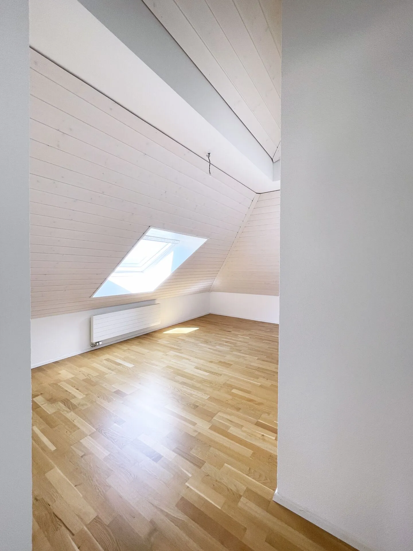 Dachwohnung in renoviertem Jugendstilhaus - Foto 15 von 24