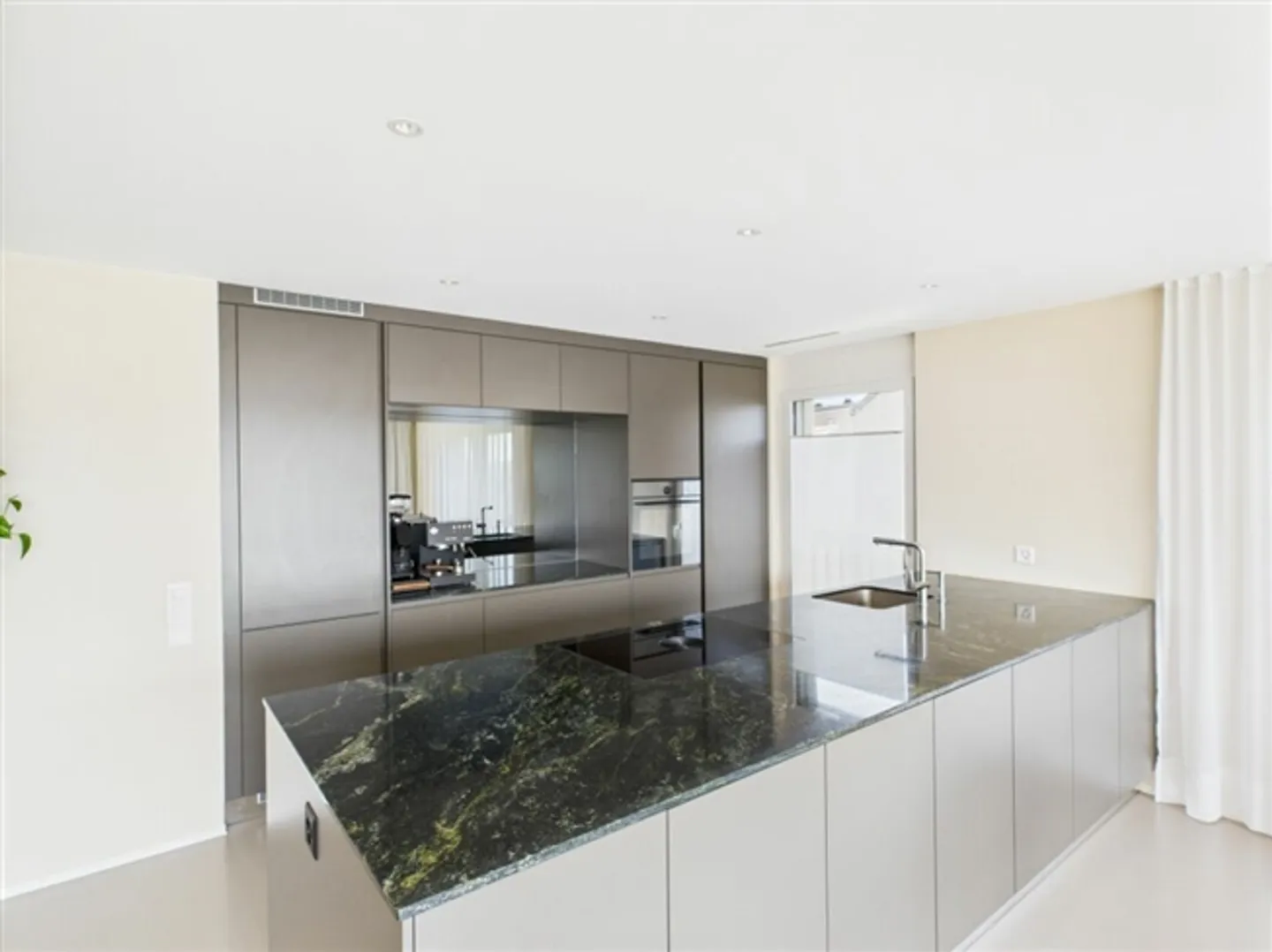 Vivre avec style - Moderne, lumineux et de haute qualité - Photo 3 sur 8