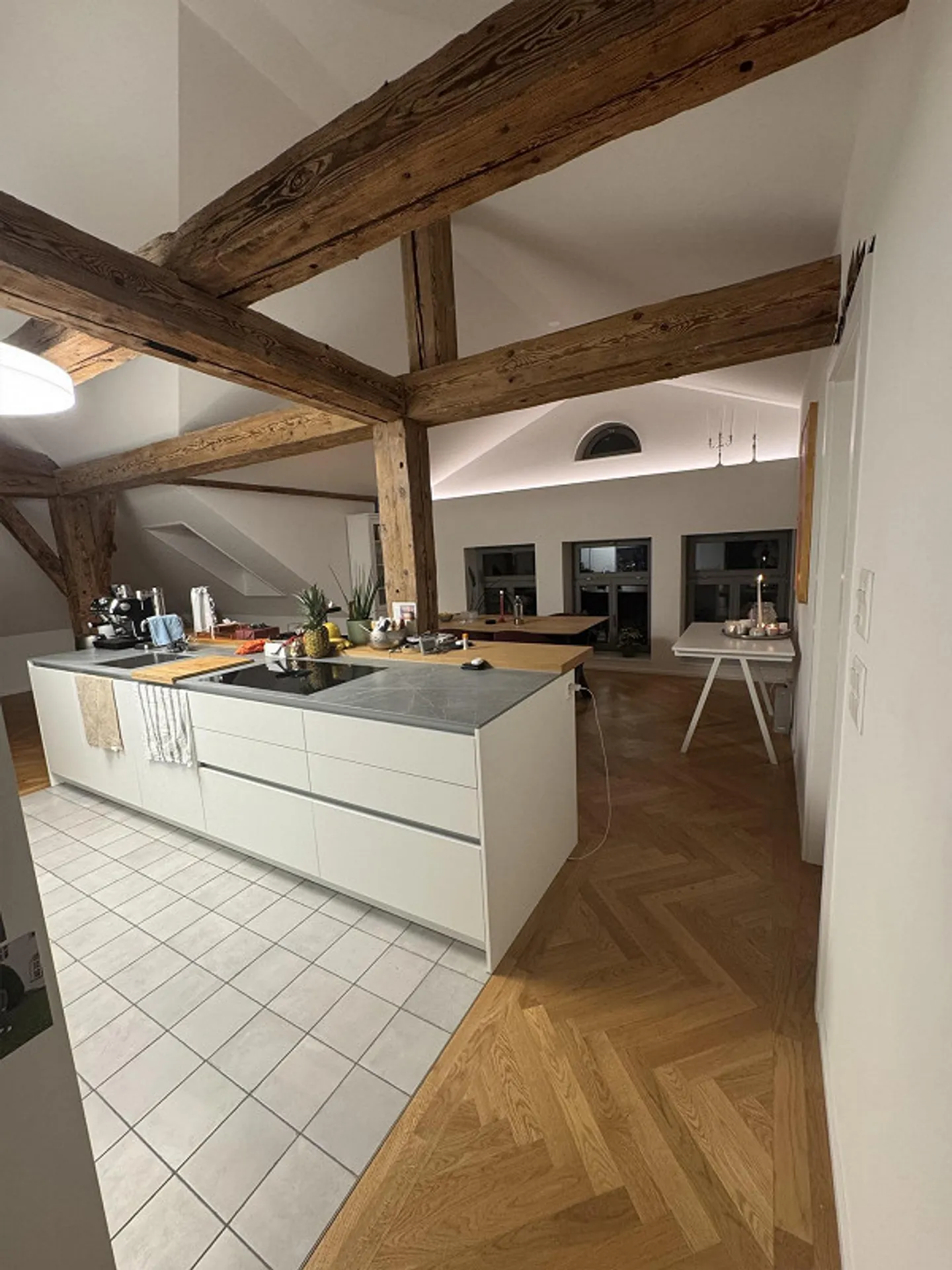 Appartement ancien exceptionnel de 4,5 pièces - Photo 6 sur 7