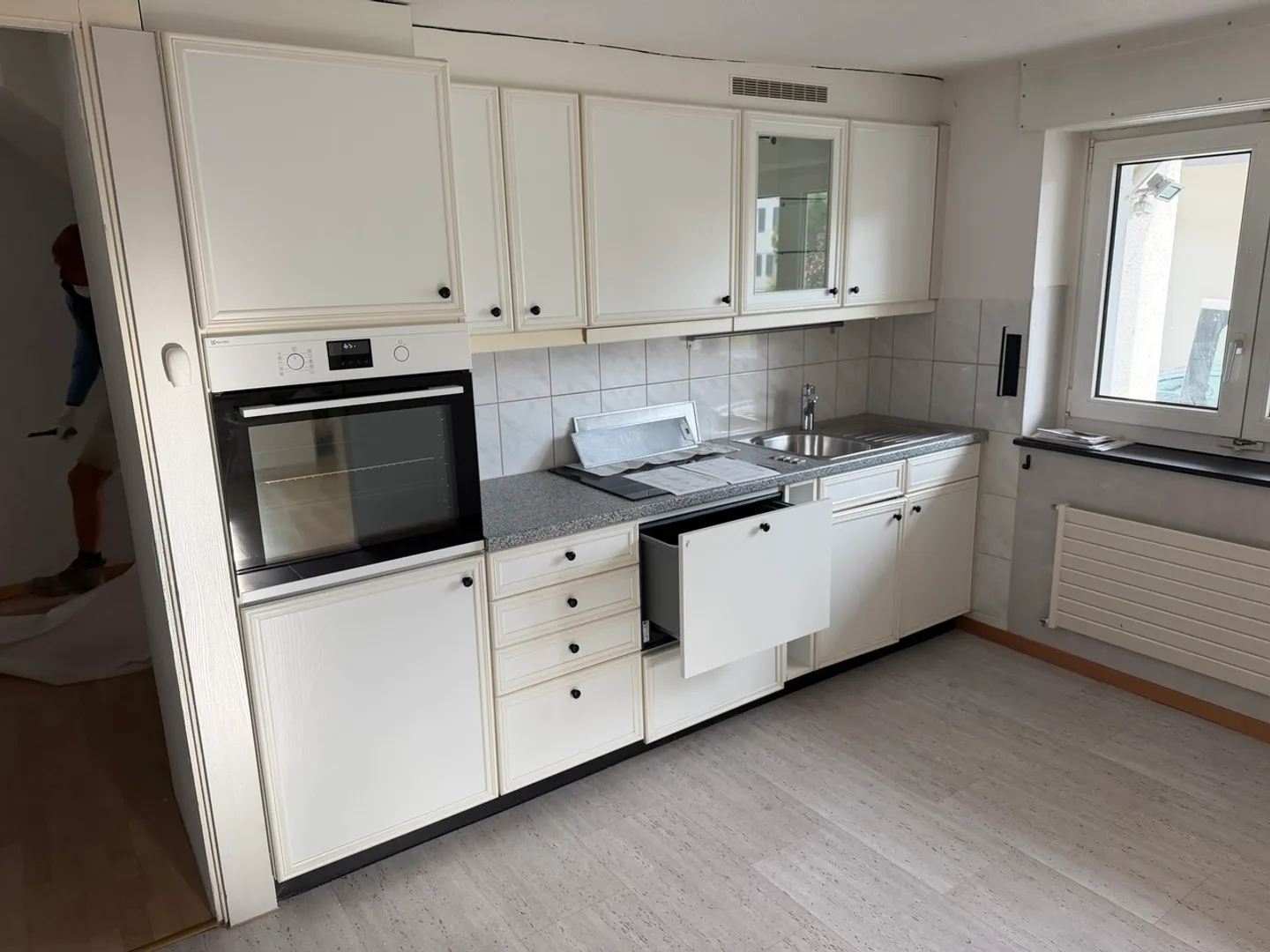 Appartamento 3.5 camere affascinante - Foto 3 di 9