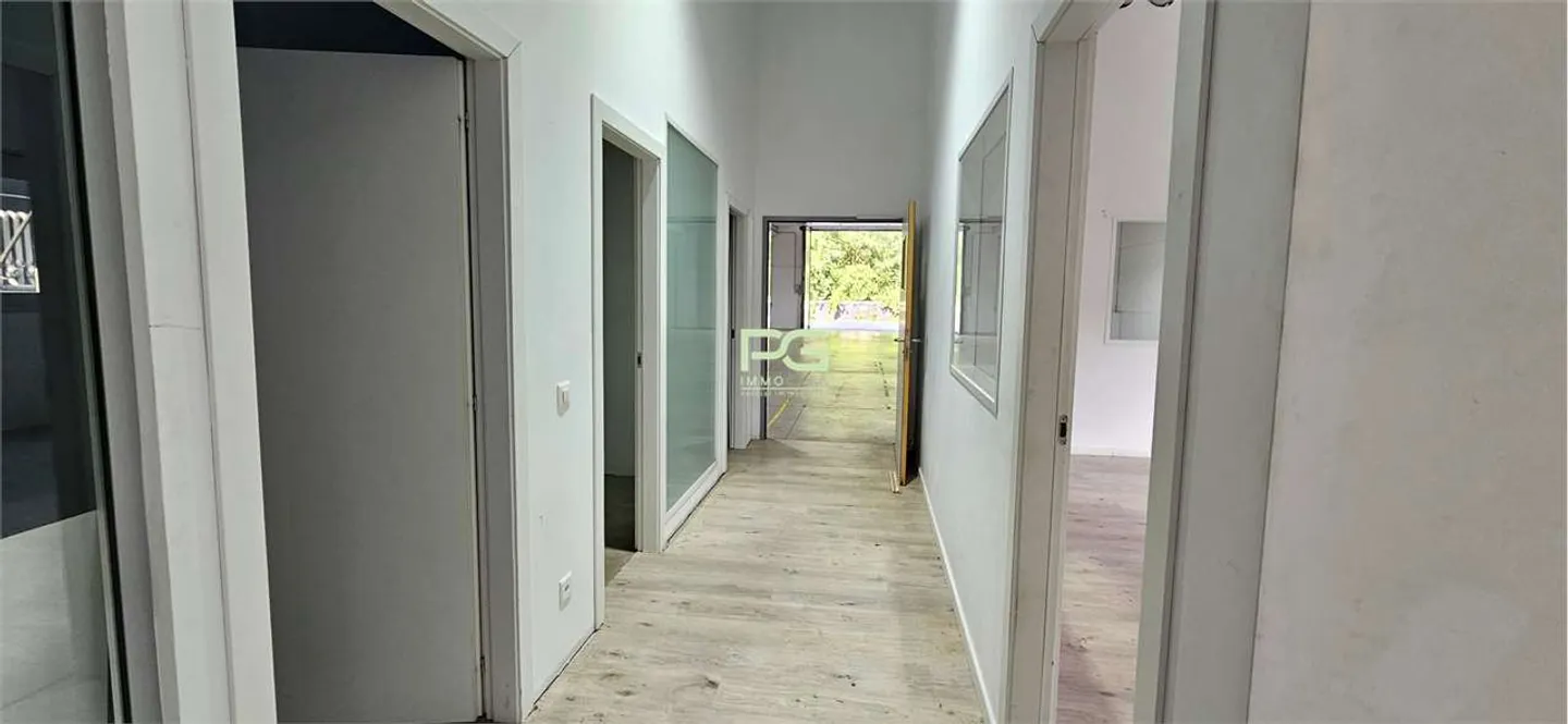 Vente de locaux commerciaux - Photo 5 sur 7