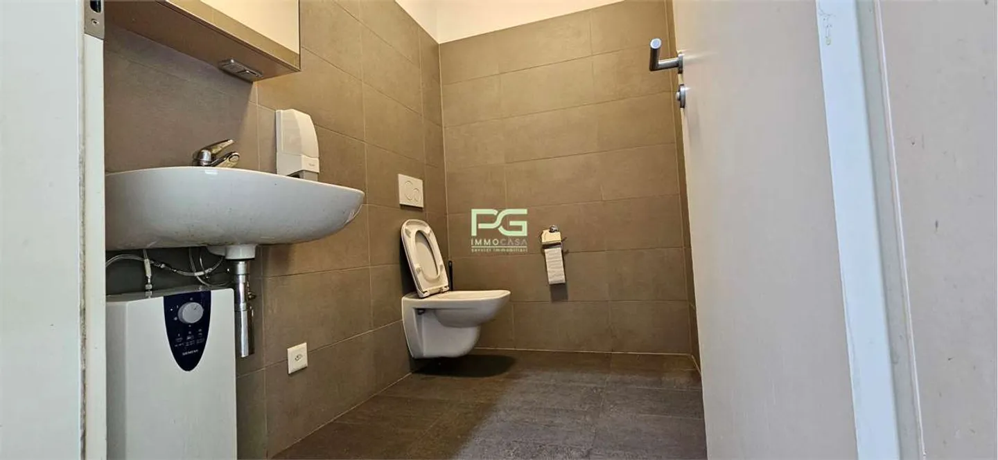 Vente de locaux commerciaux - Photo 6 sur 7